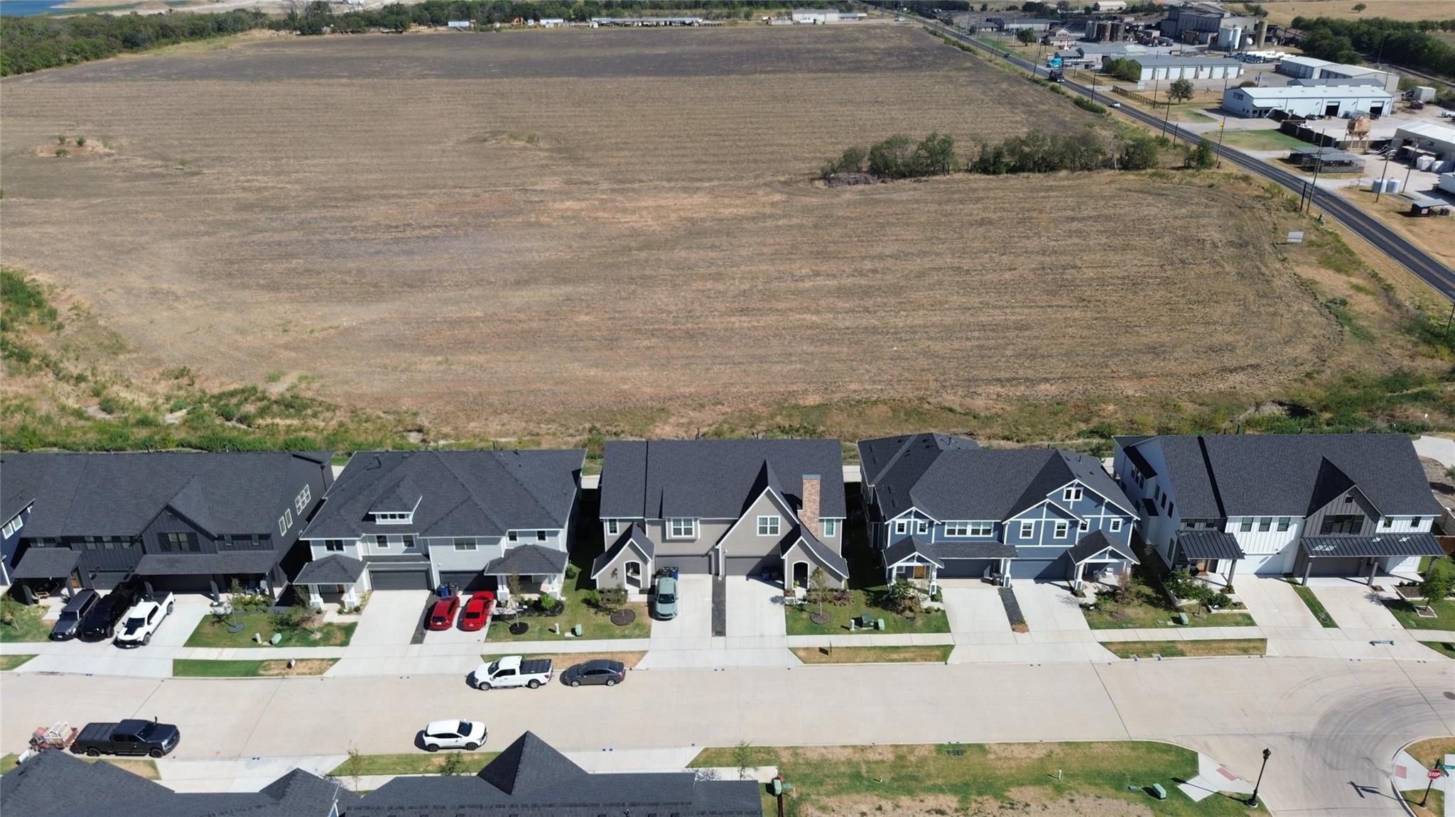 main property photo 36