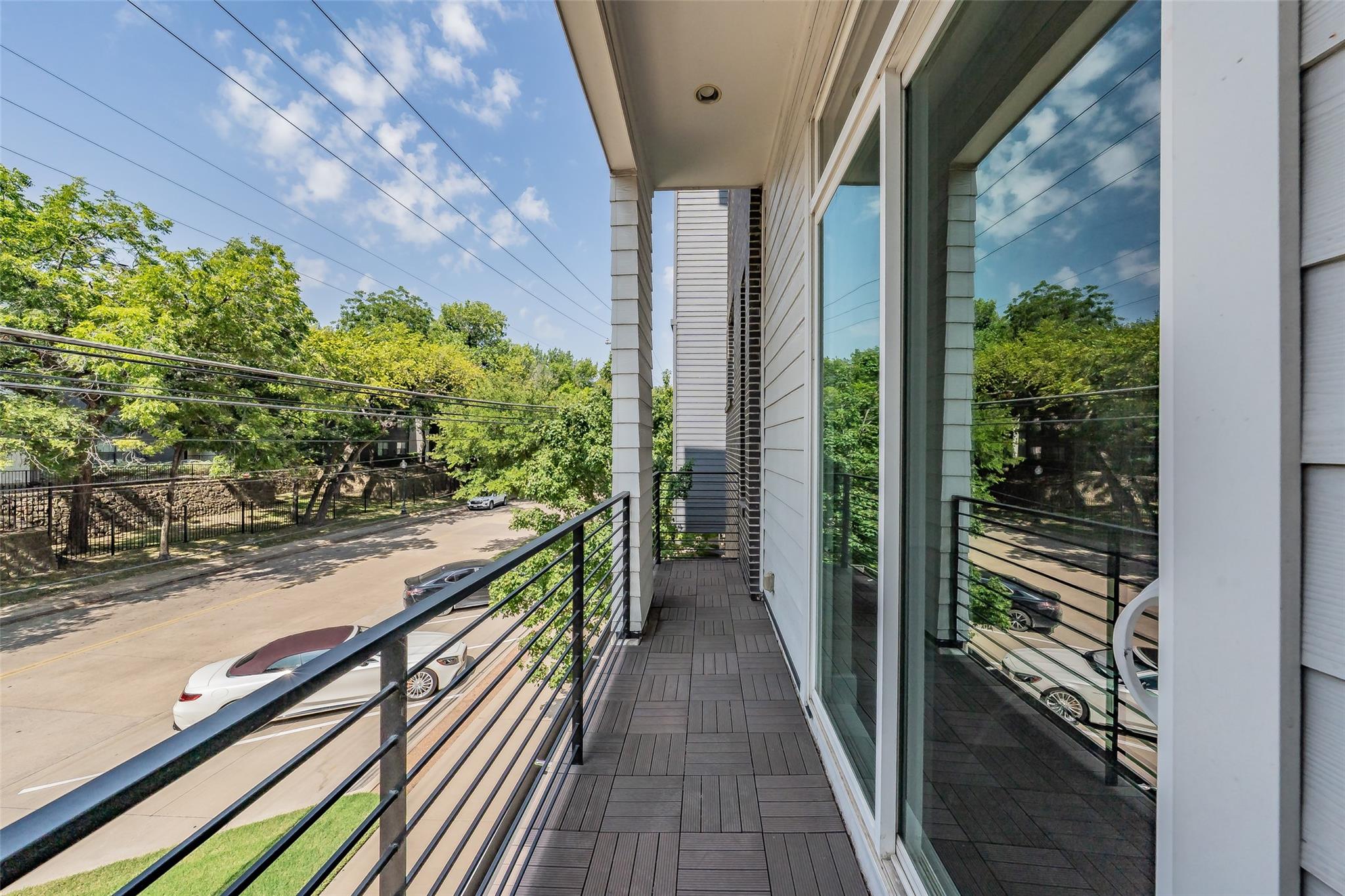main property photo 19