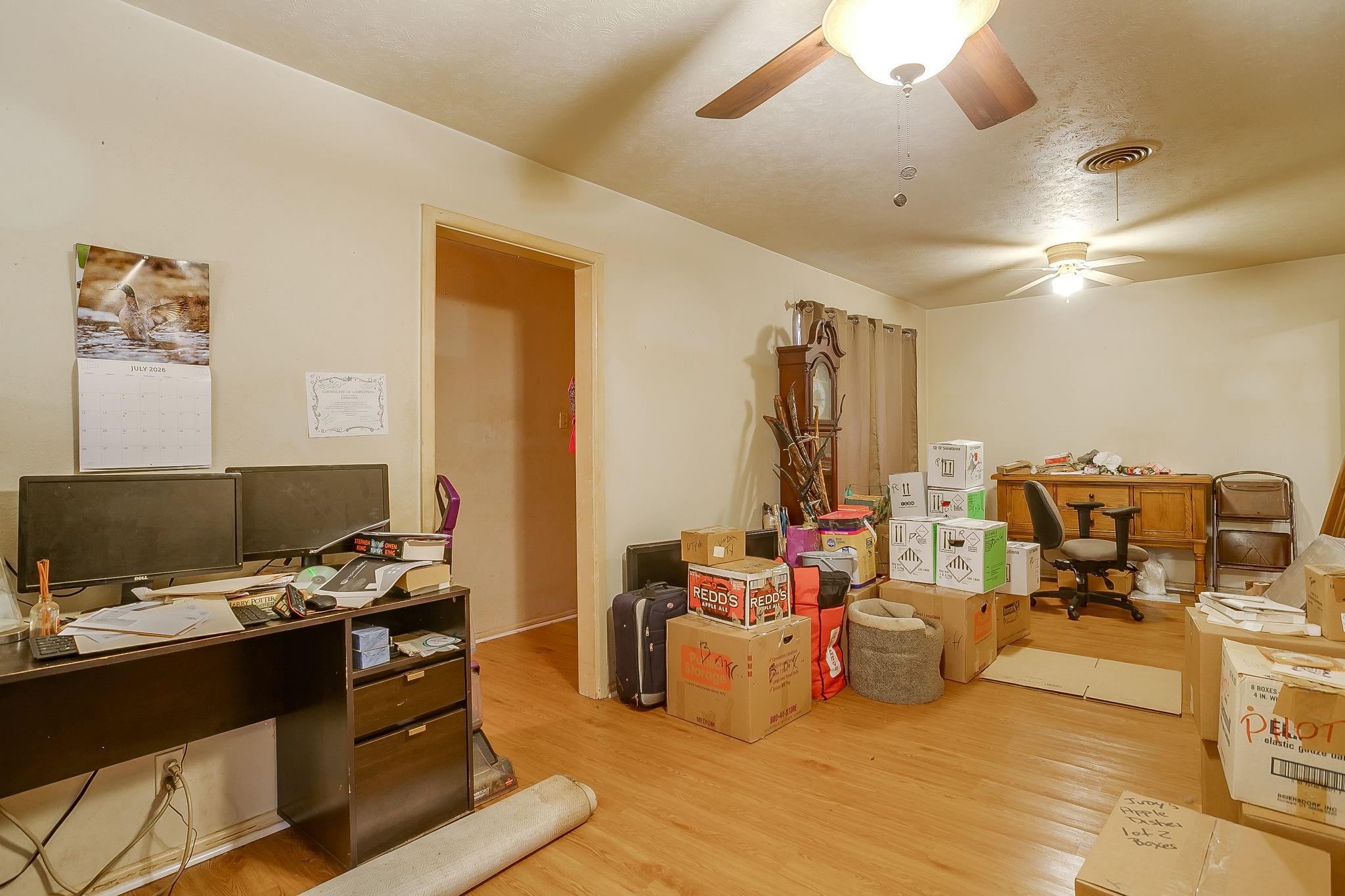main property photo 18