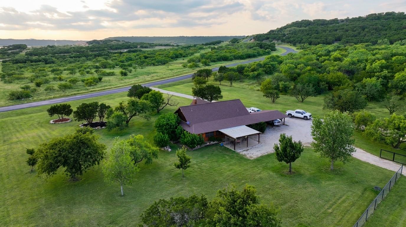 main property photo 30