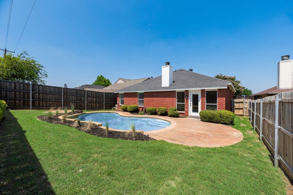 main property photo 27