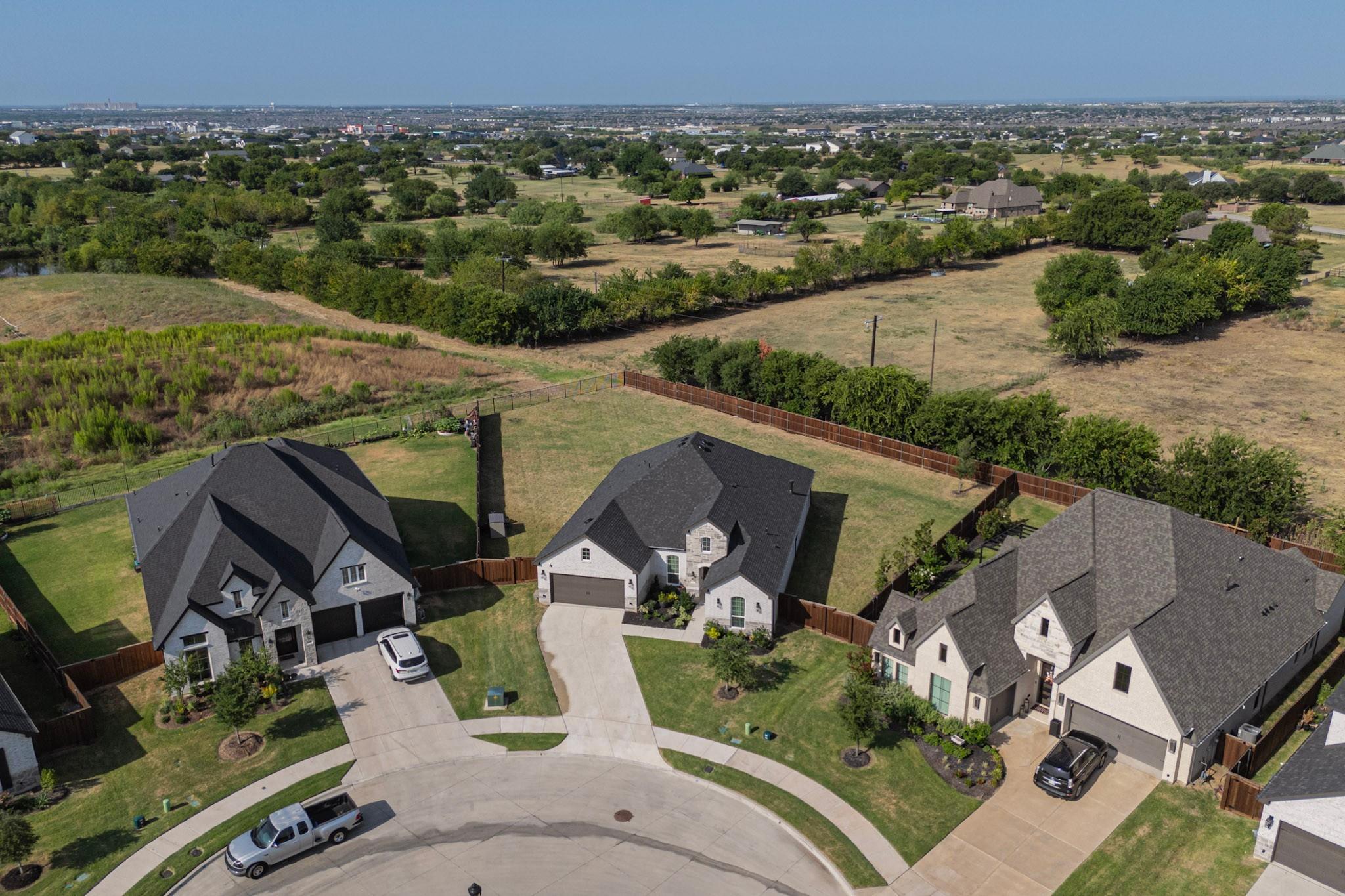 main property photo 33