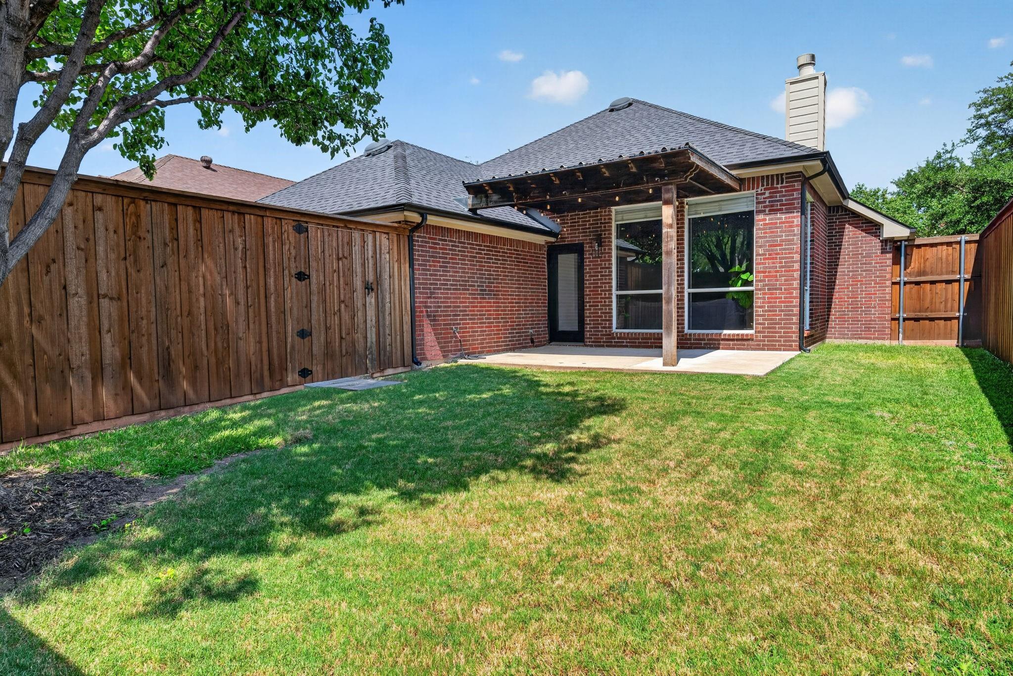 main property photo 24