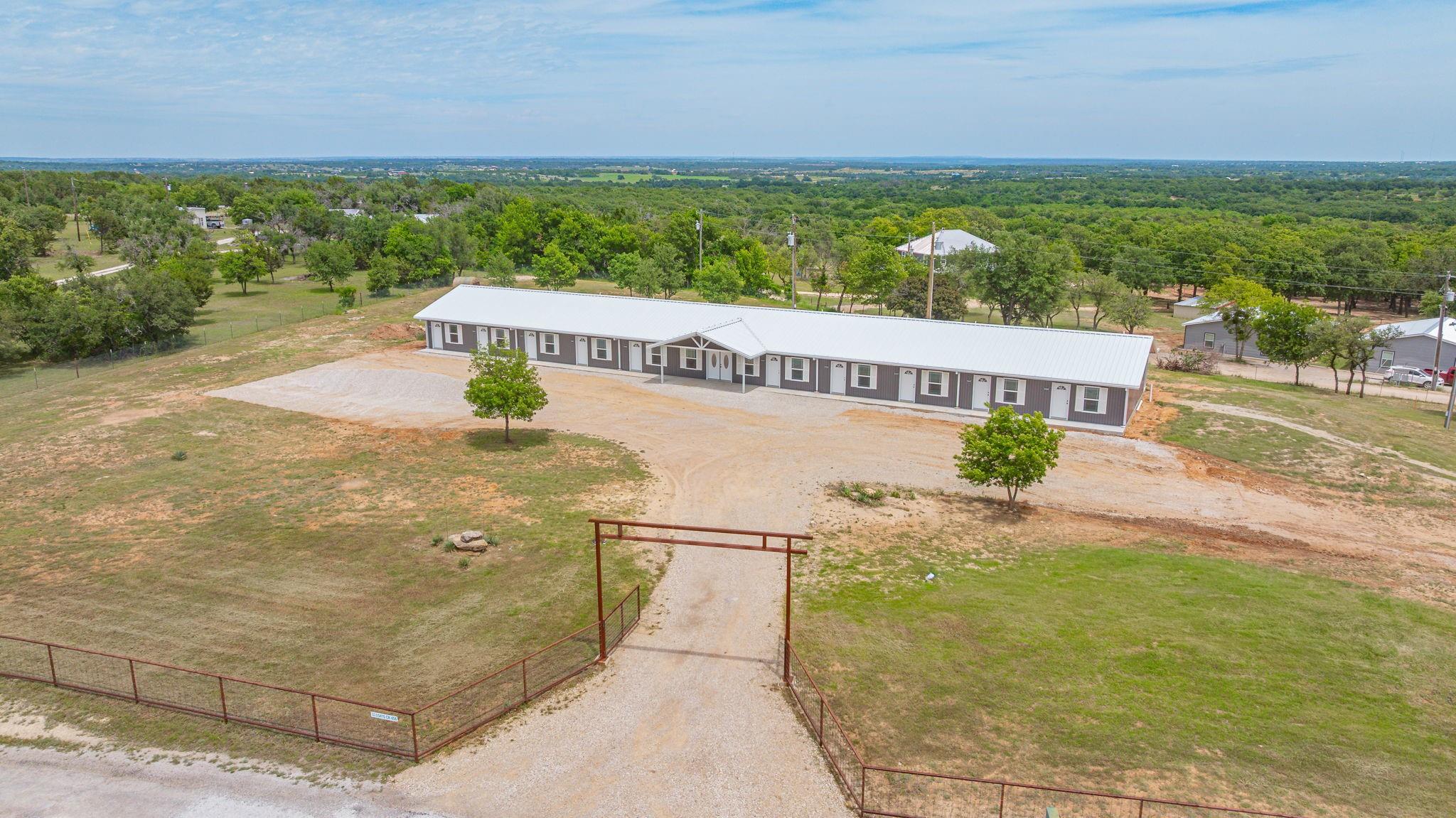 main property photo 26
