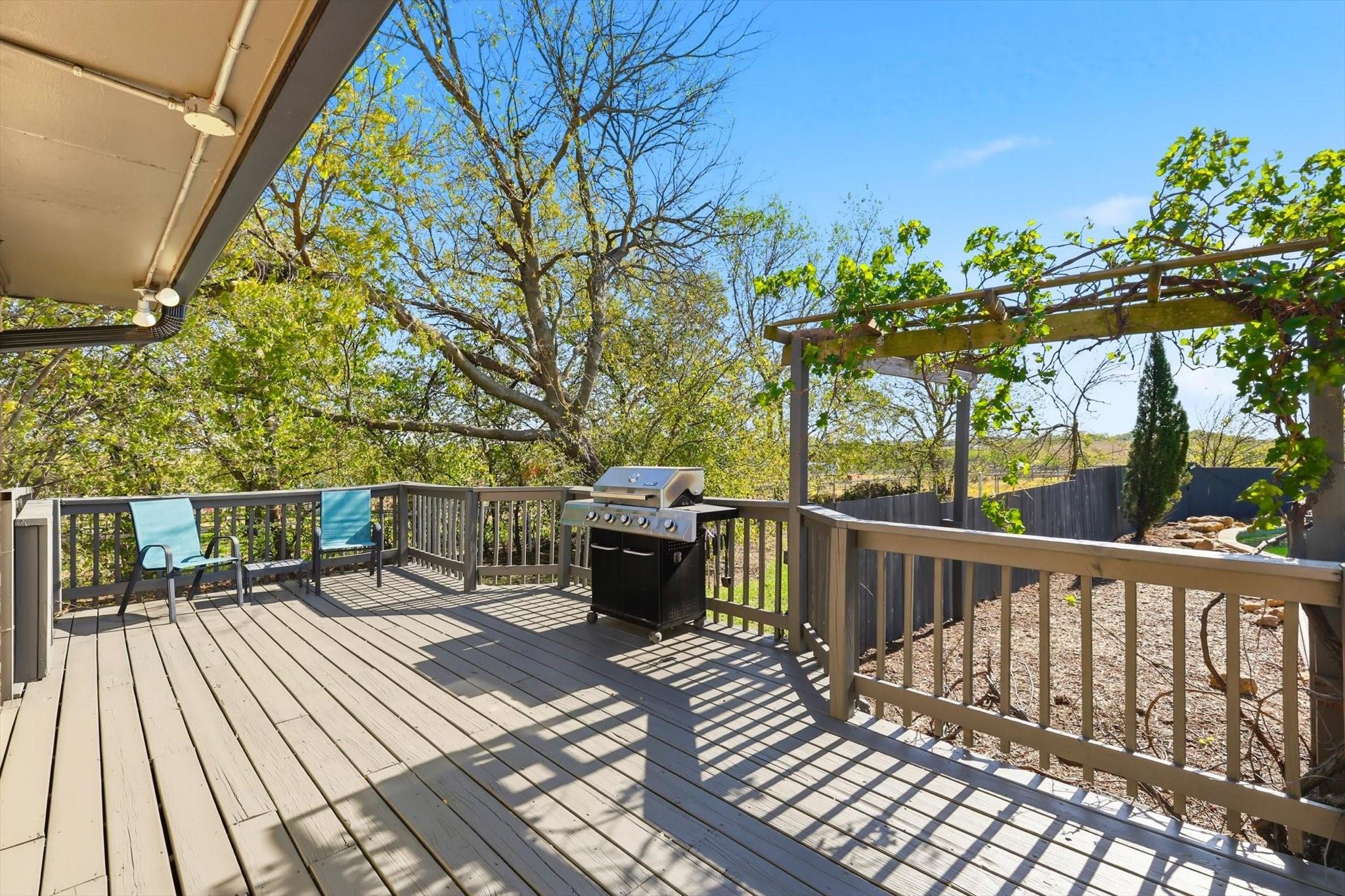 main property photo 31