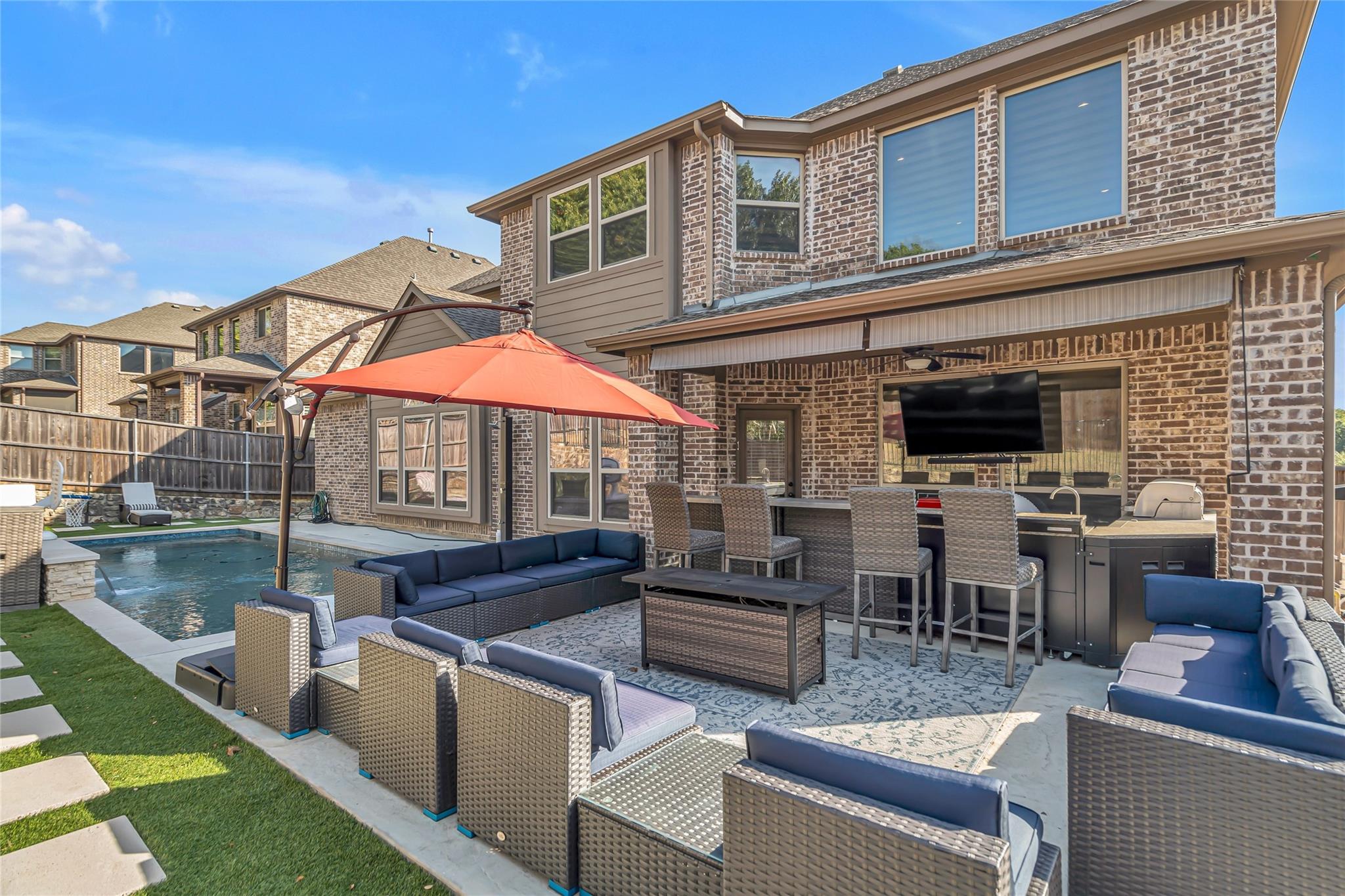 main property photo 26