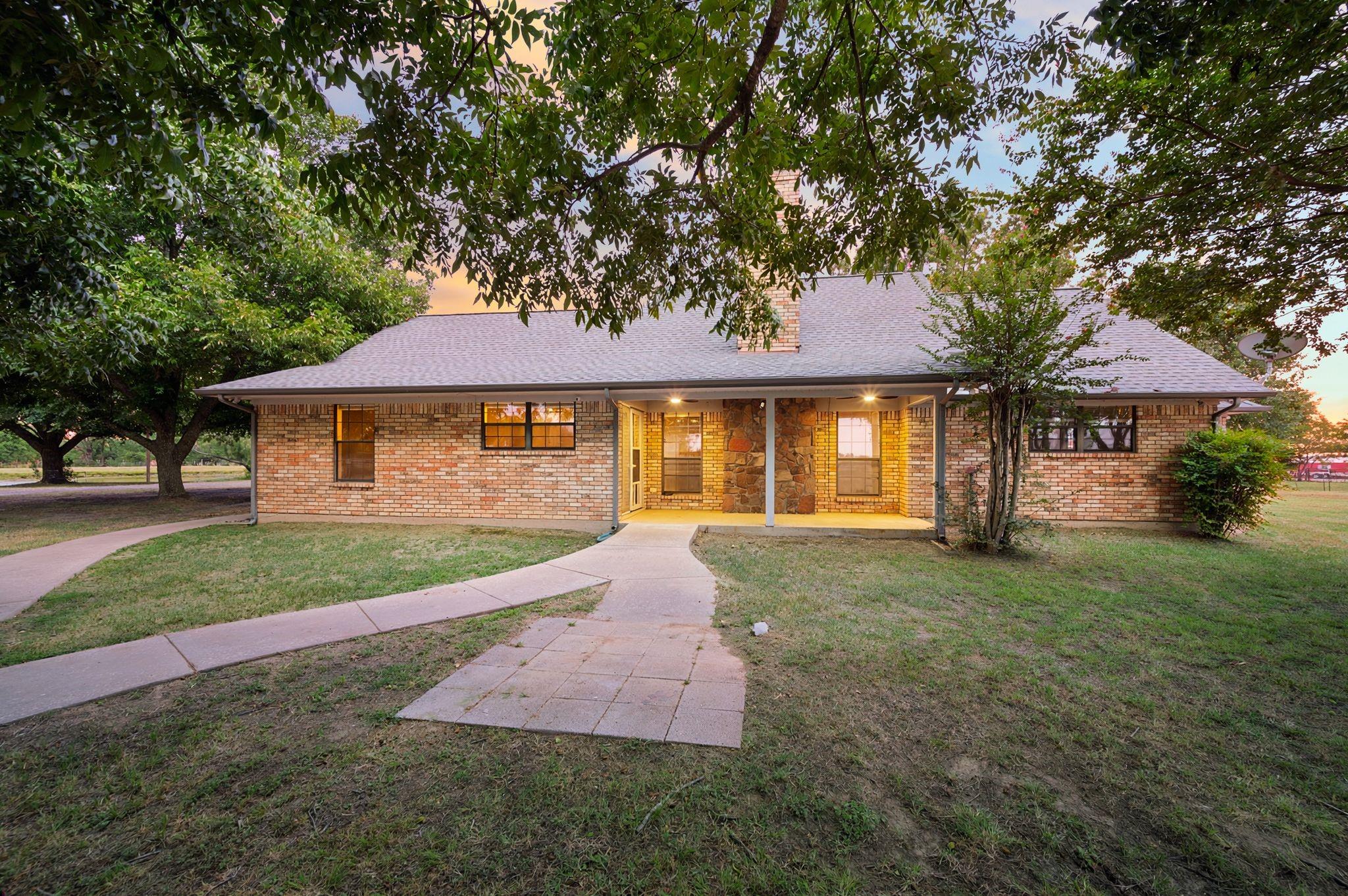 main property photo 39