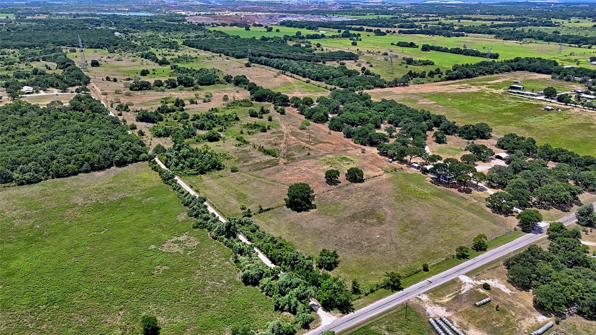 main property photo 12