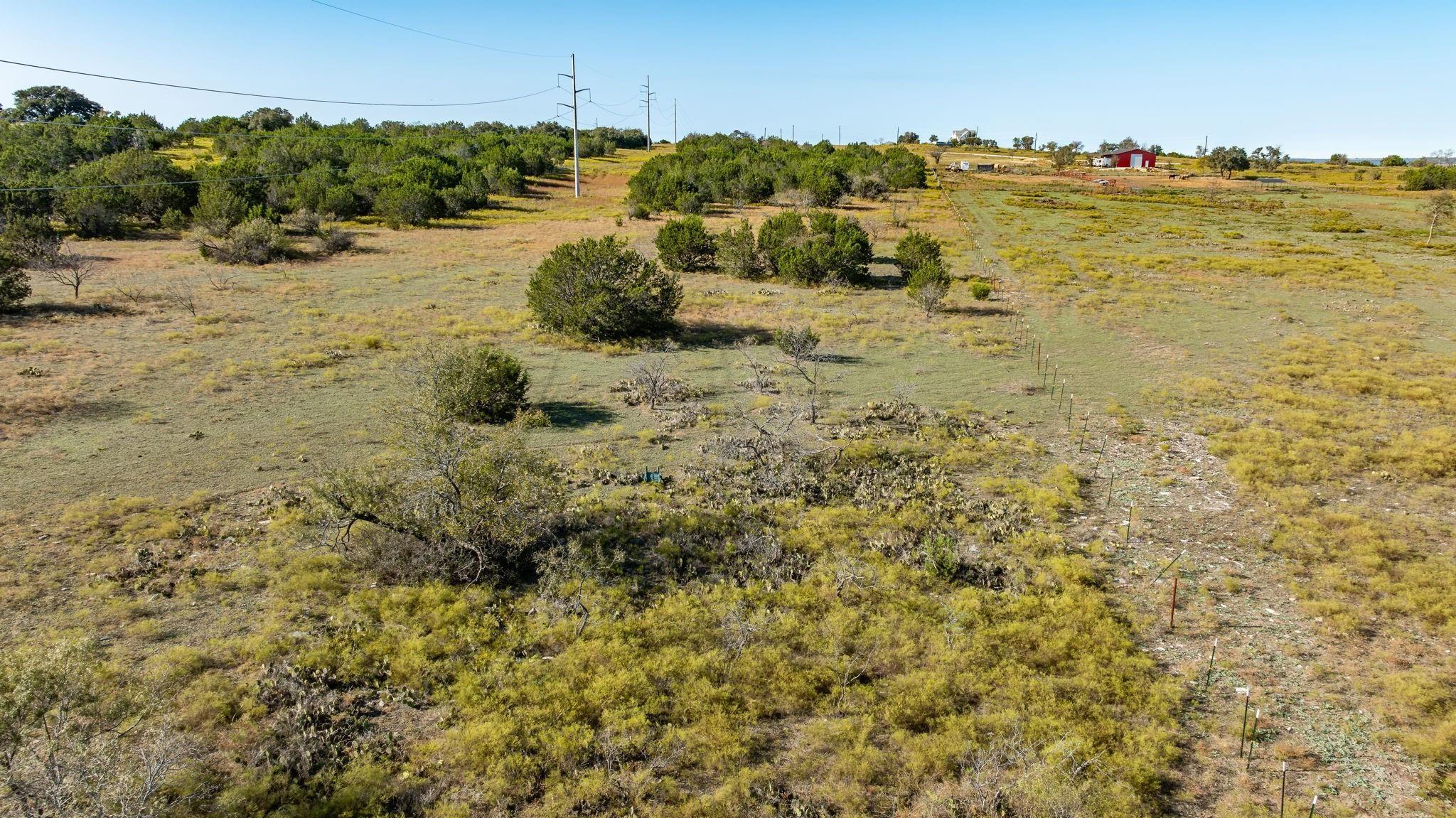 main property photo 11