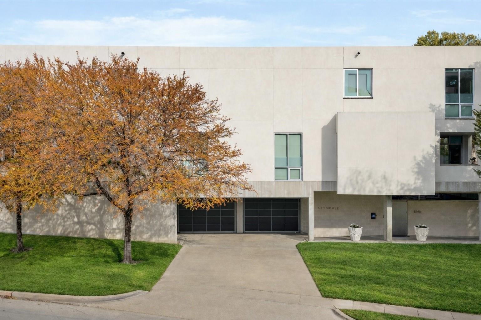 property viewer photo 13