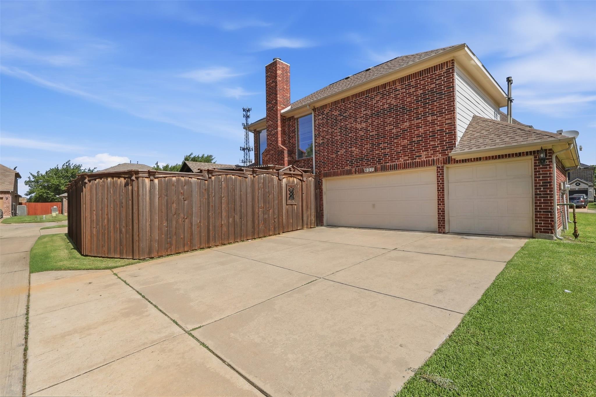 main property photo 39