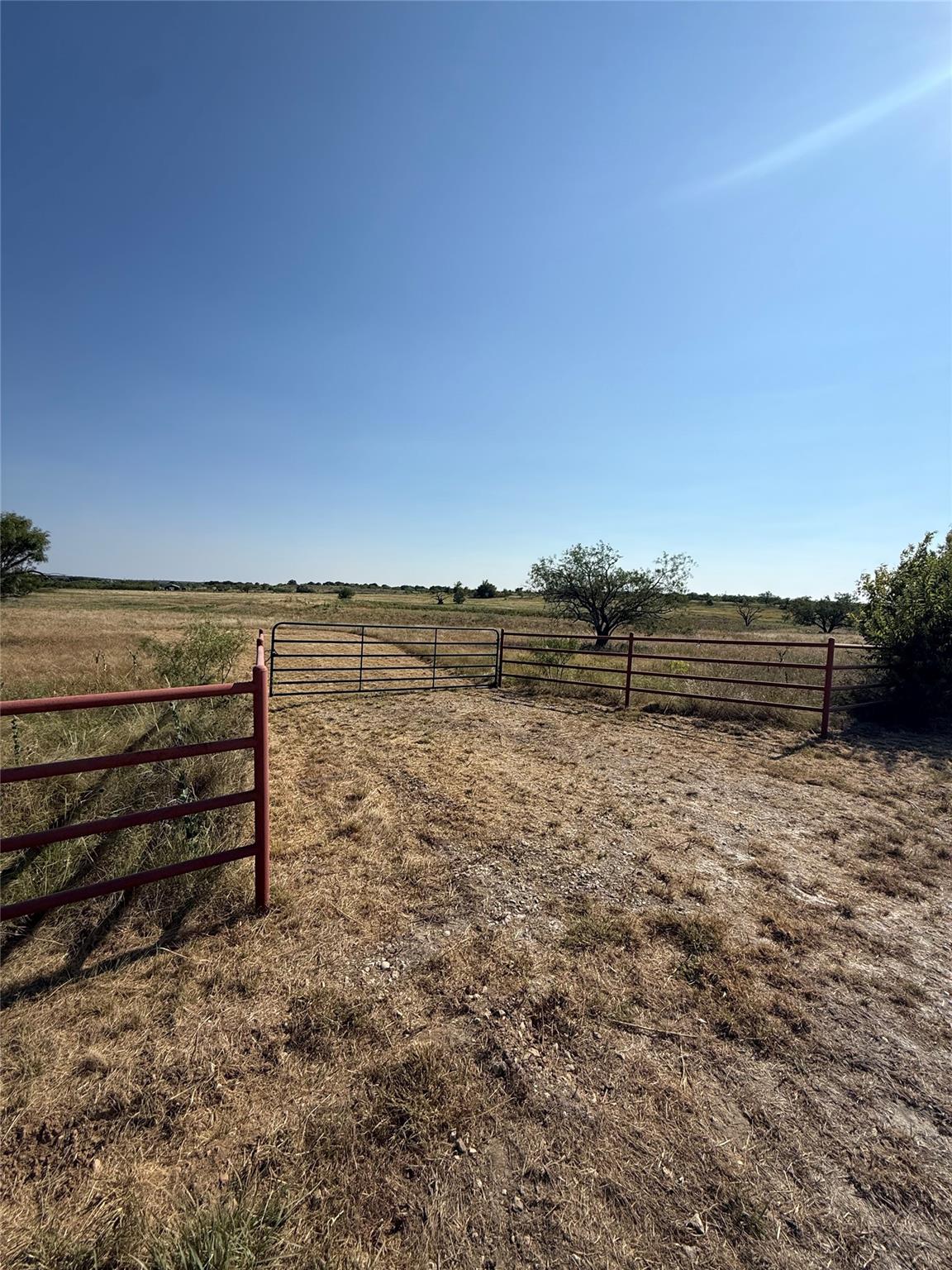 main property photo 20