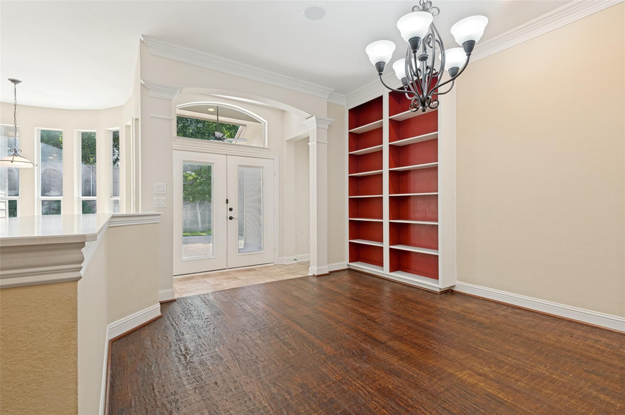 main property photo 13