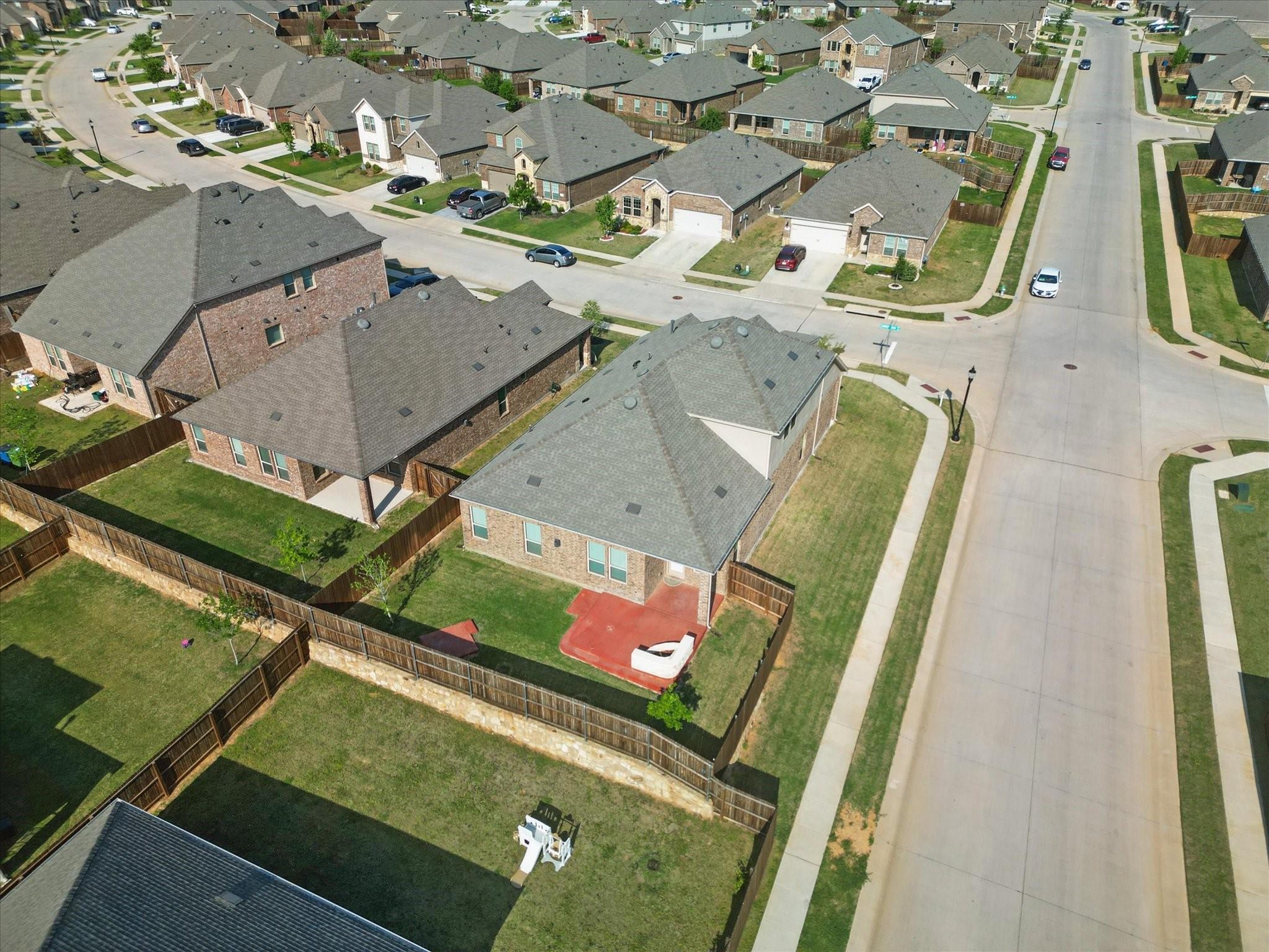 main property photo 38
