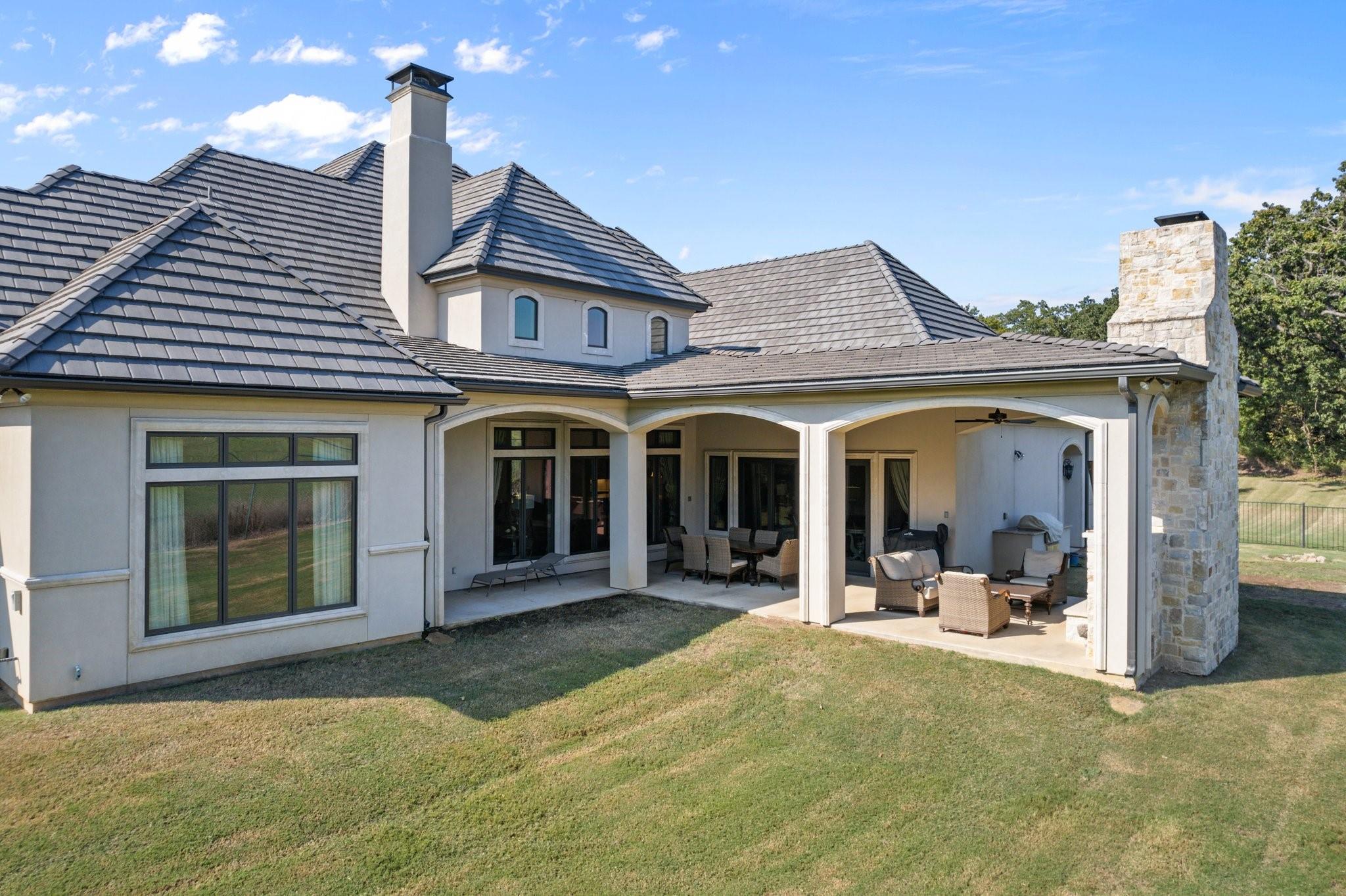 main property photo 33
