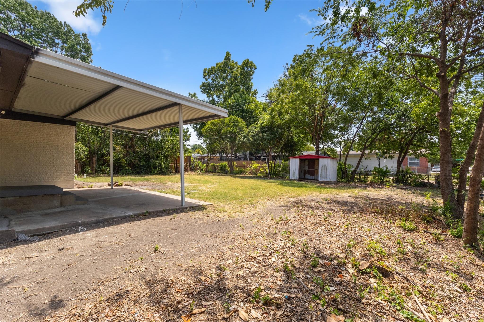 main property photo 14