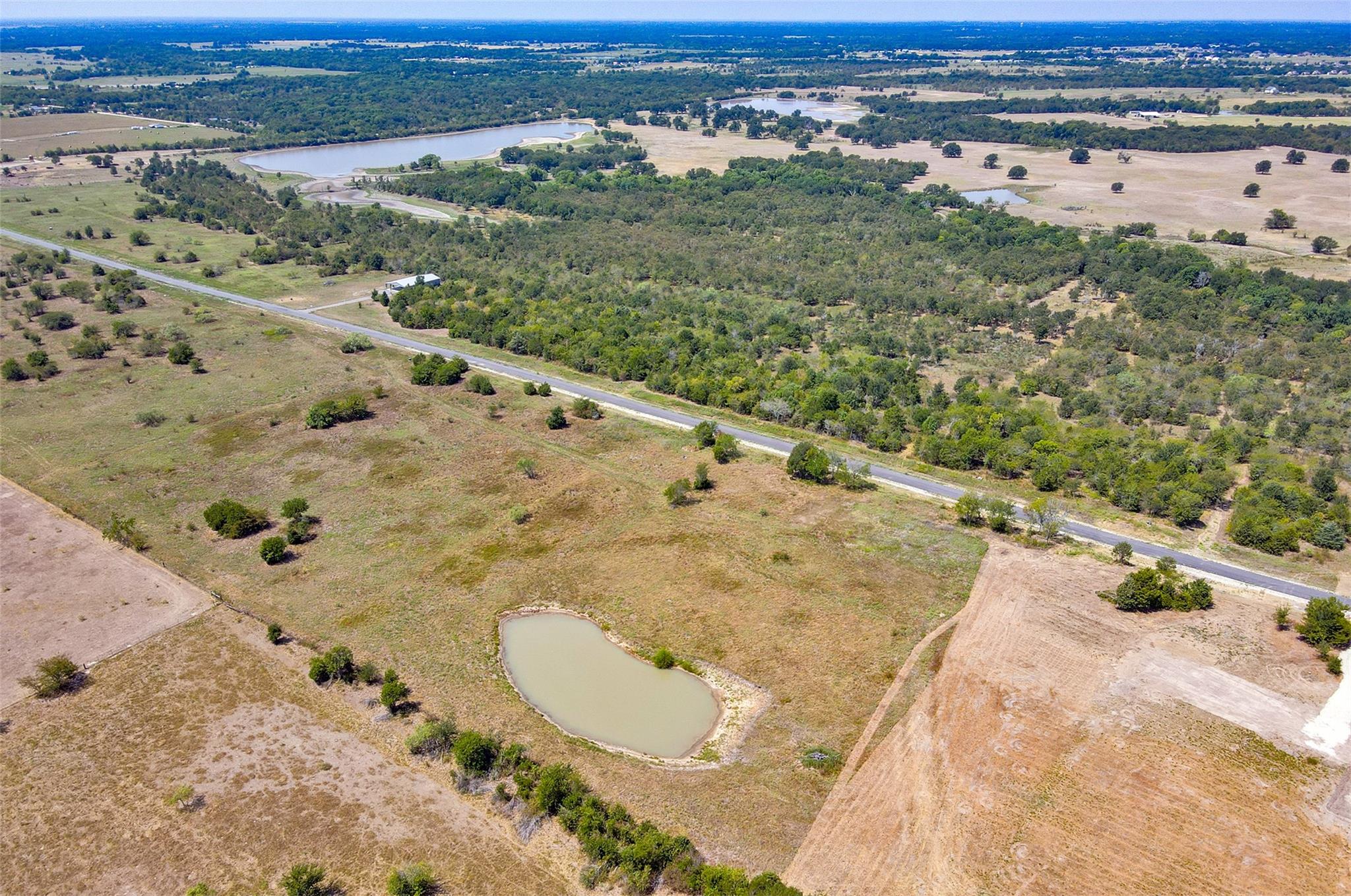main property photo 6
