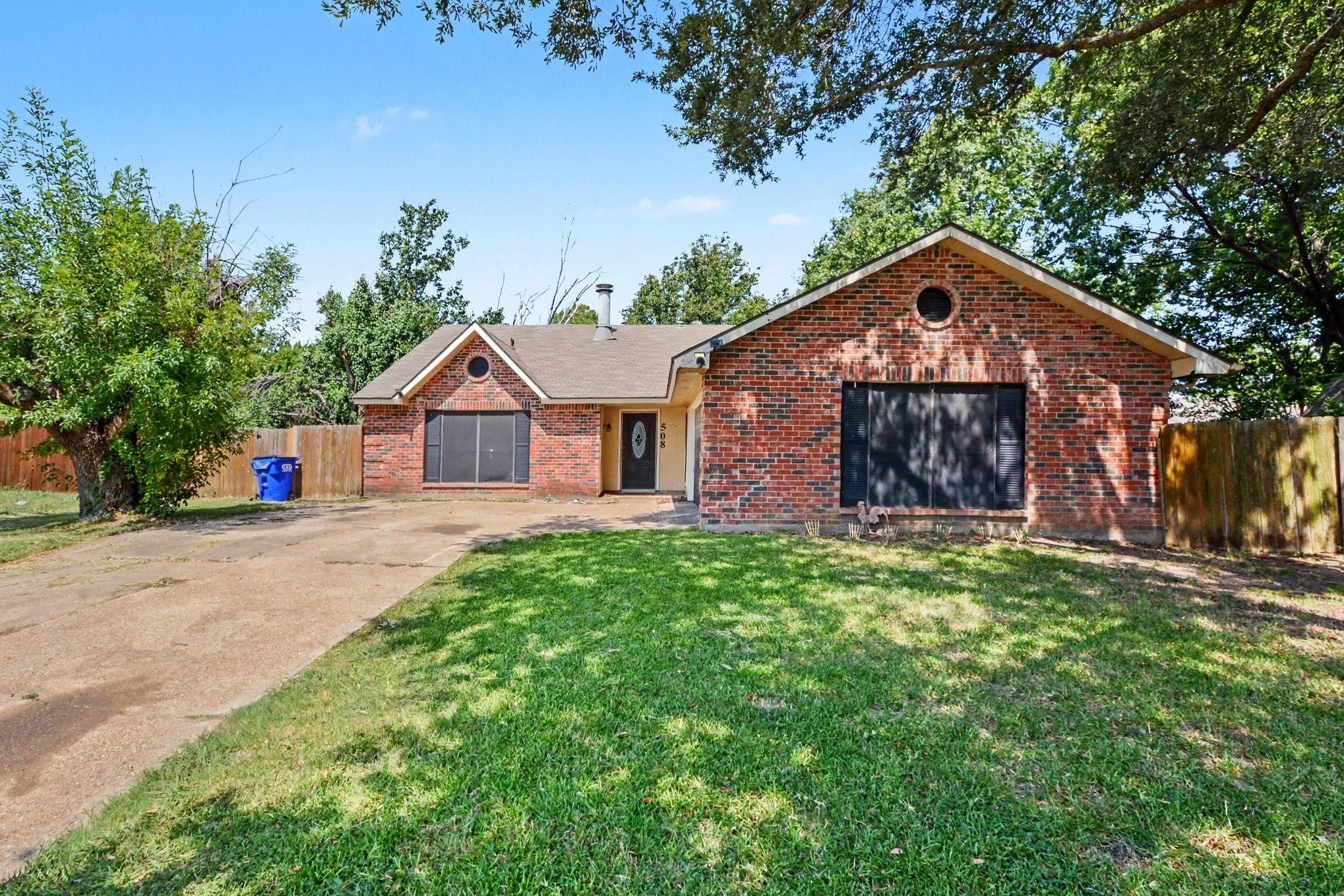 main property photo 2