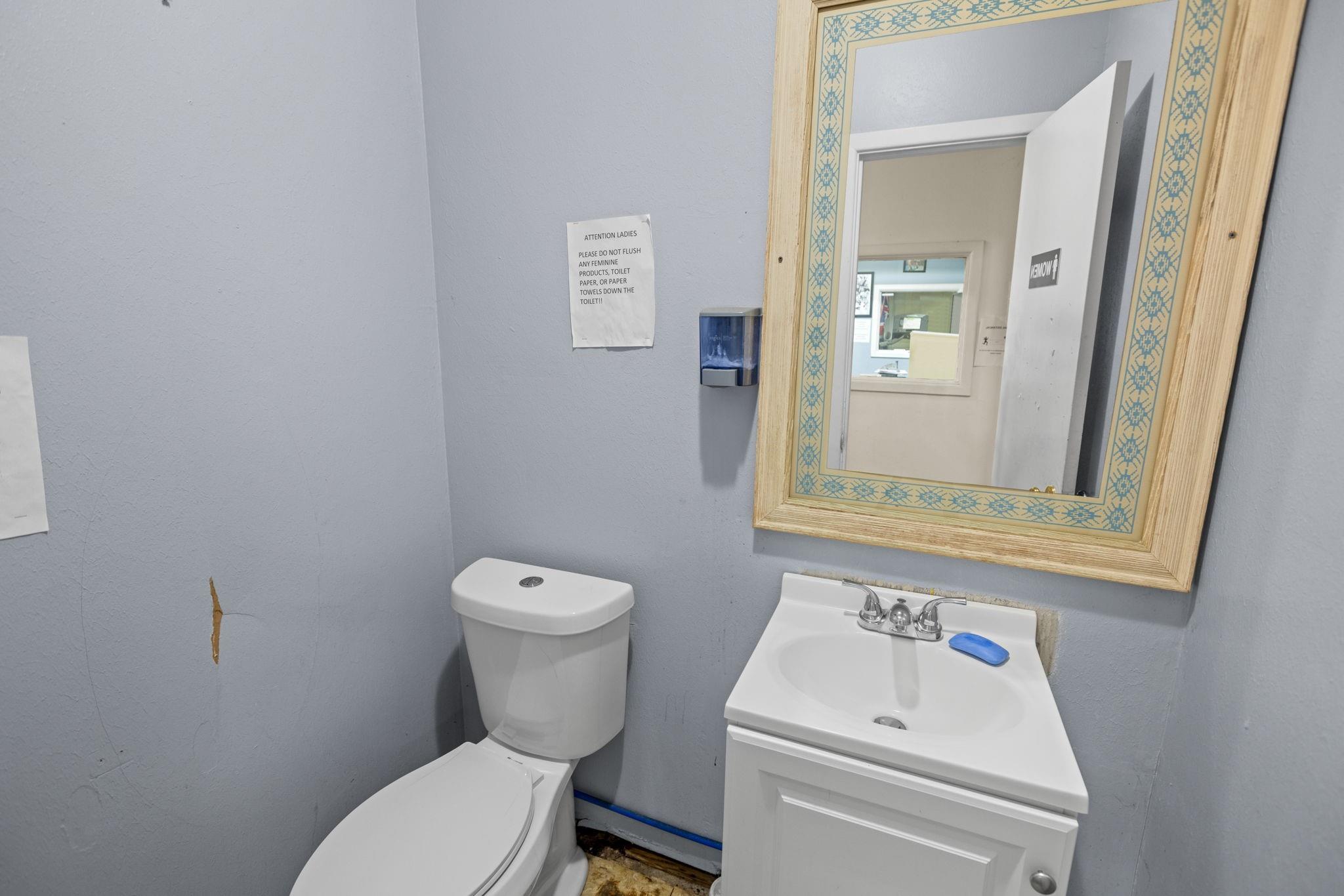 main property photo 16