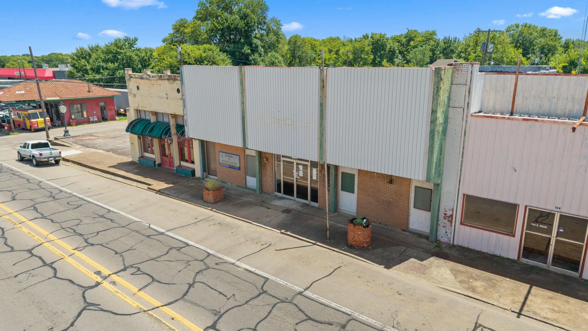 main property photo 2