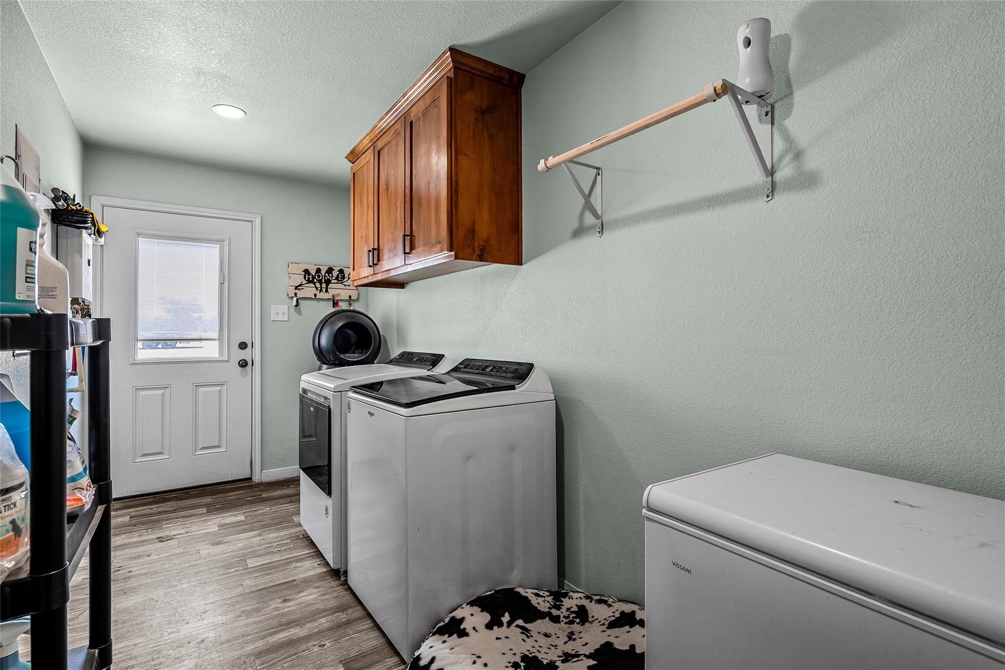 main property photo 15