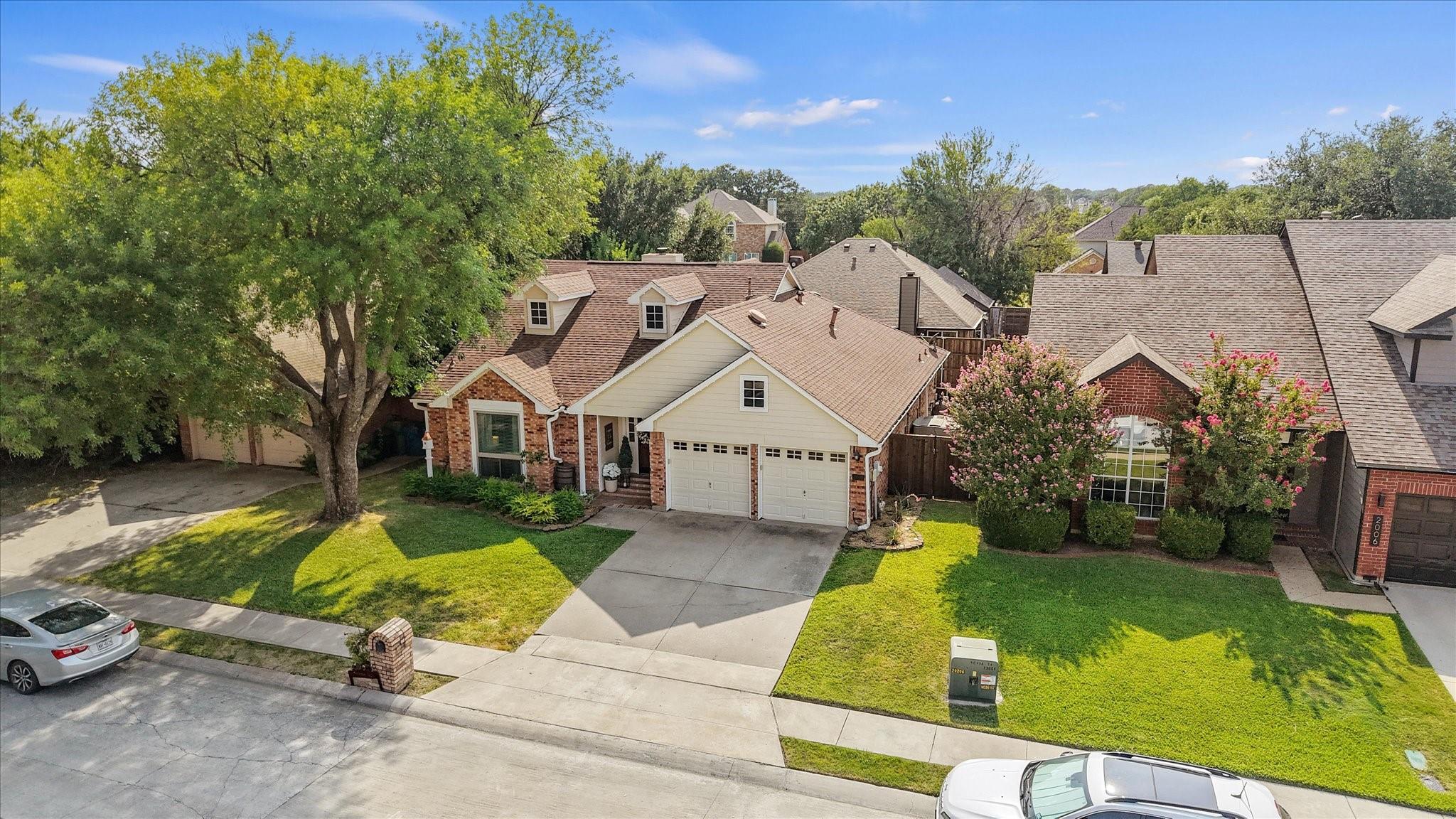 main property photo 23
