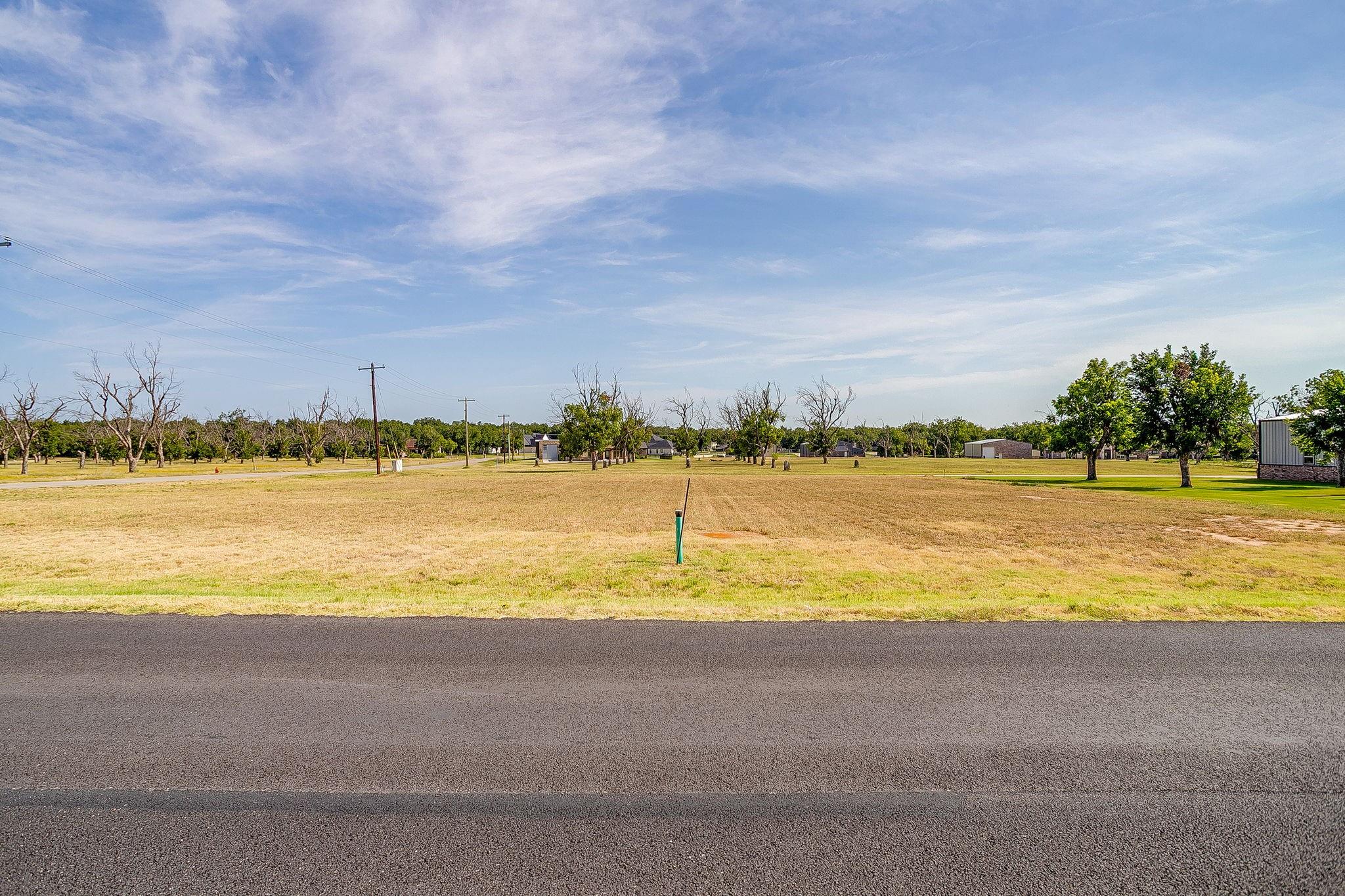 main property photo 14