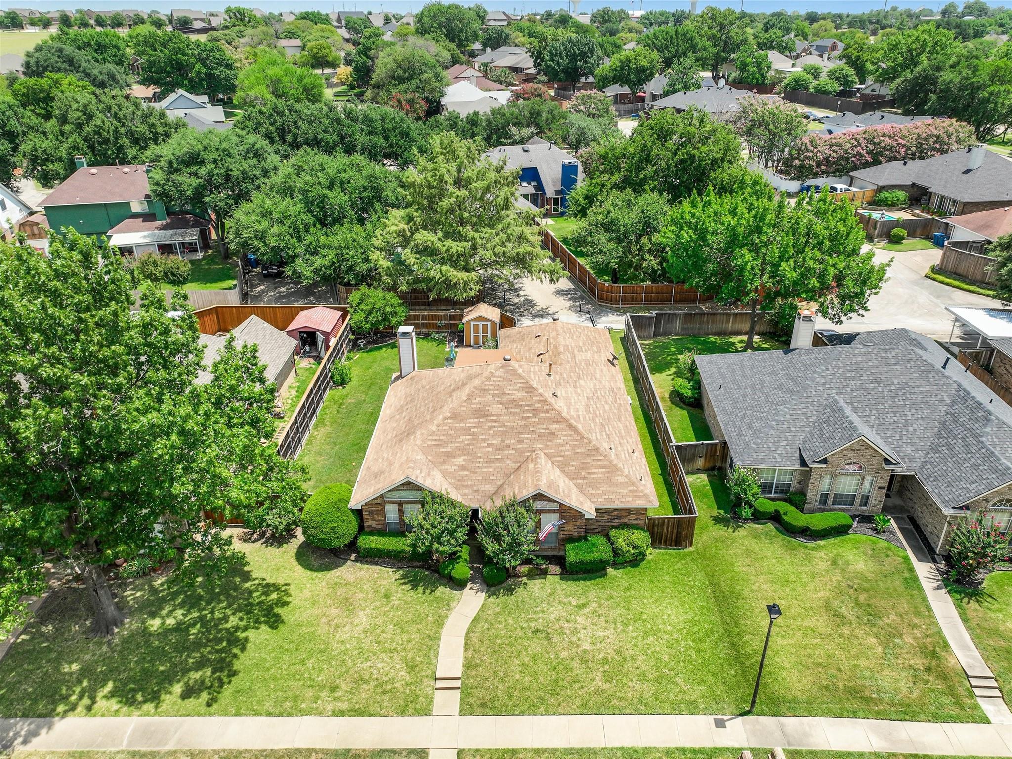 main property photo 22