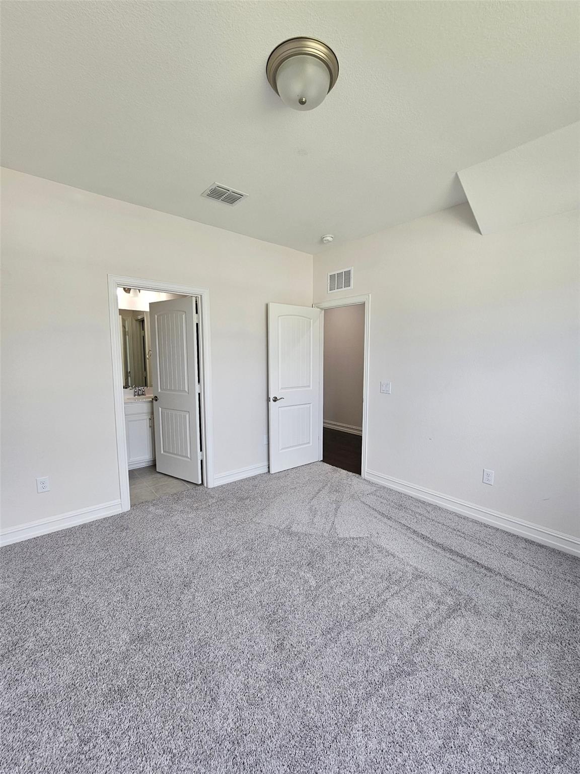 property viewer photo 10