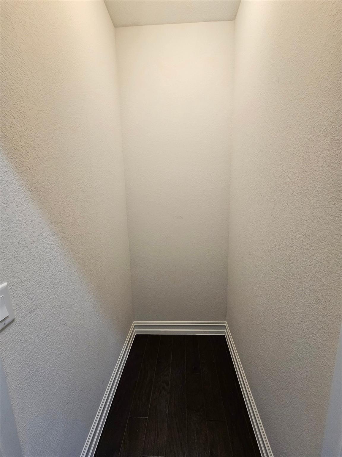 property viewer photo 20