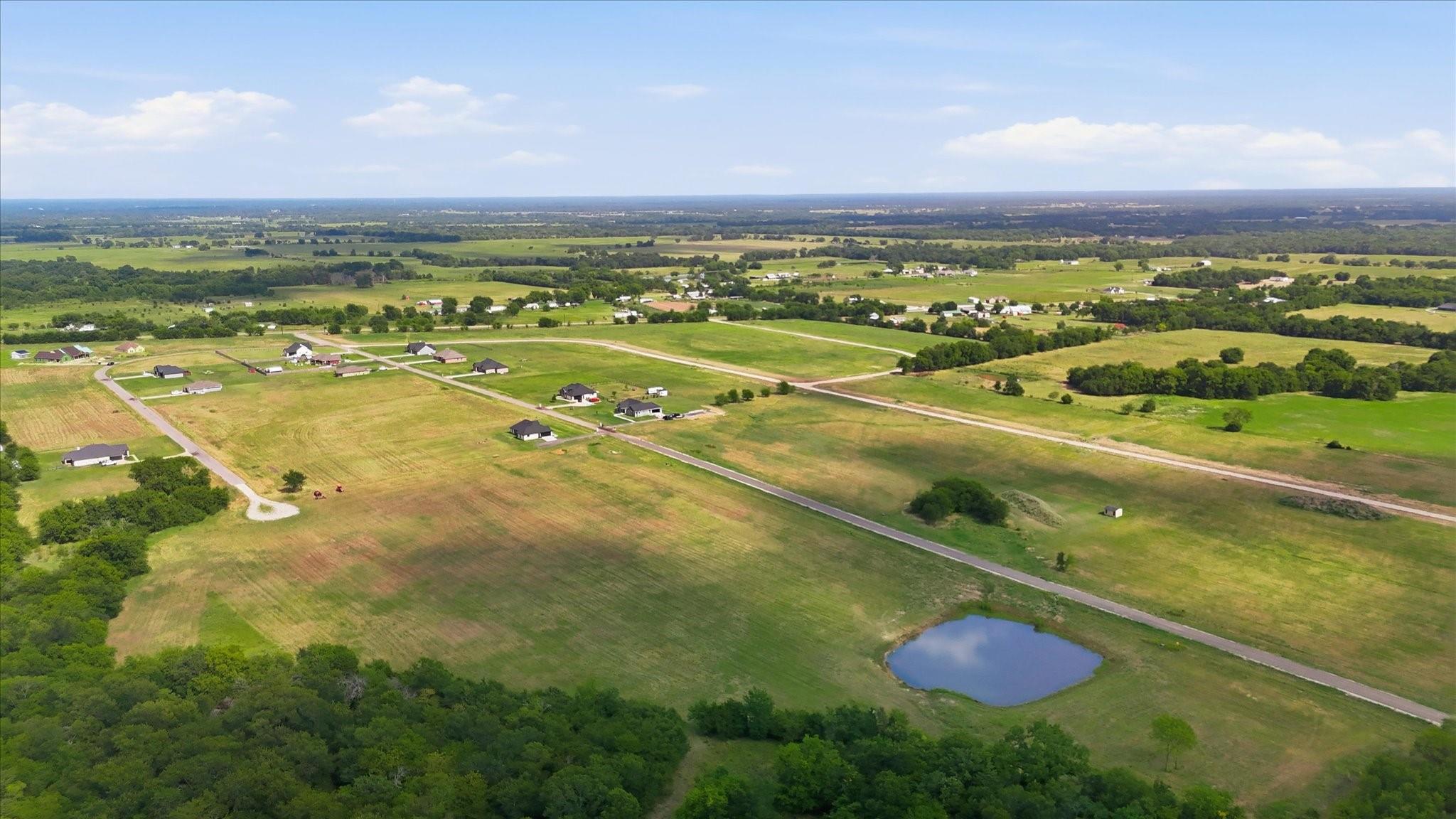 main property photo 9