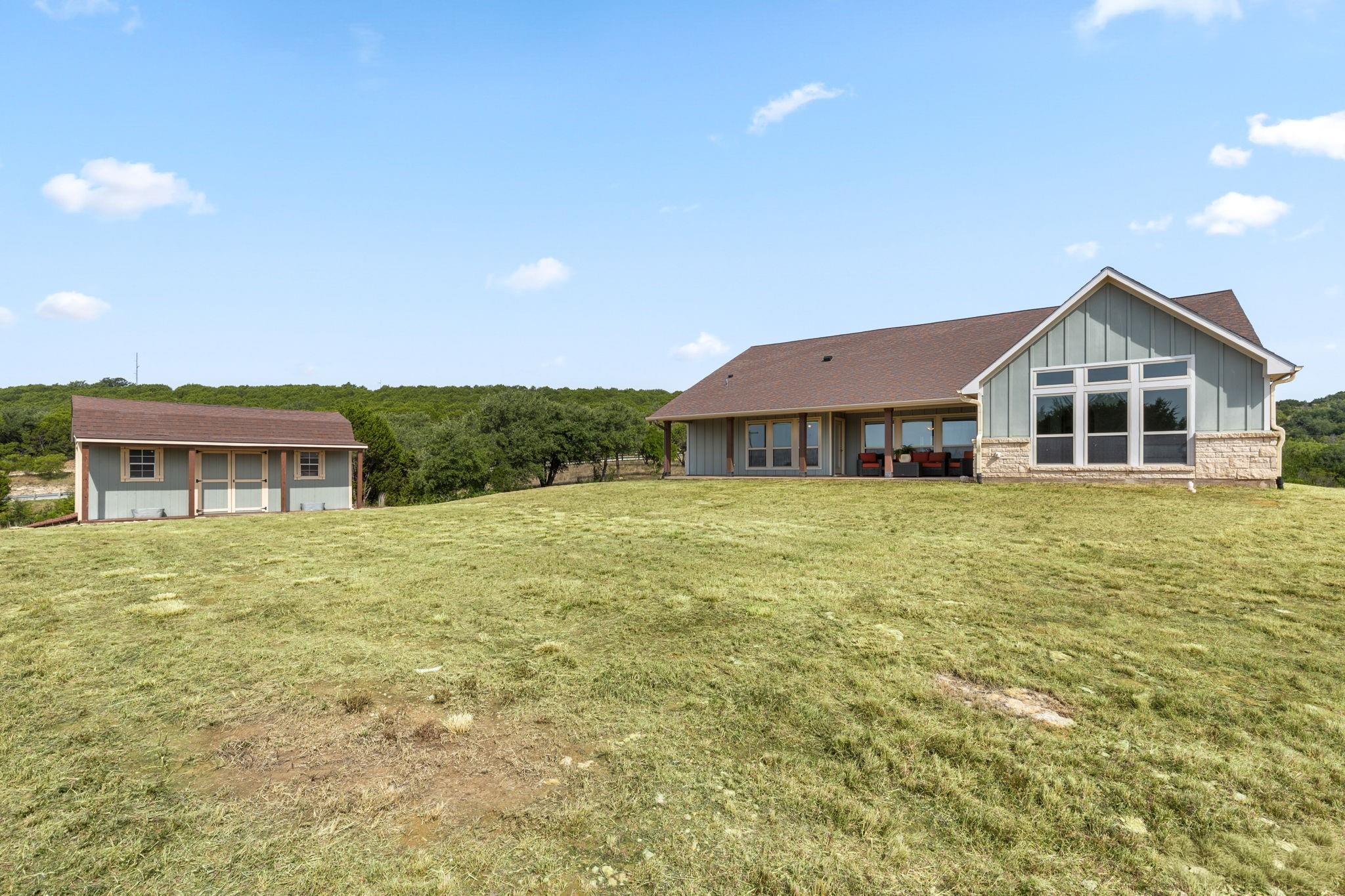 main property photo 22
