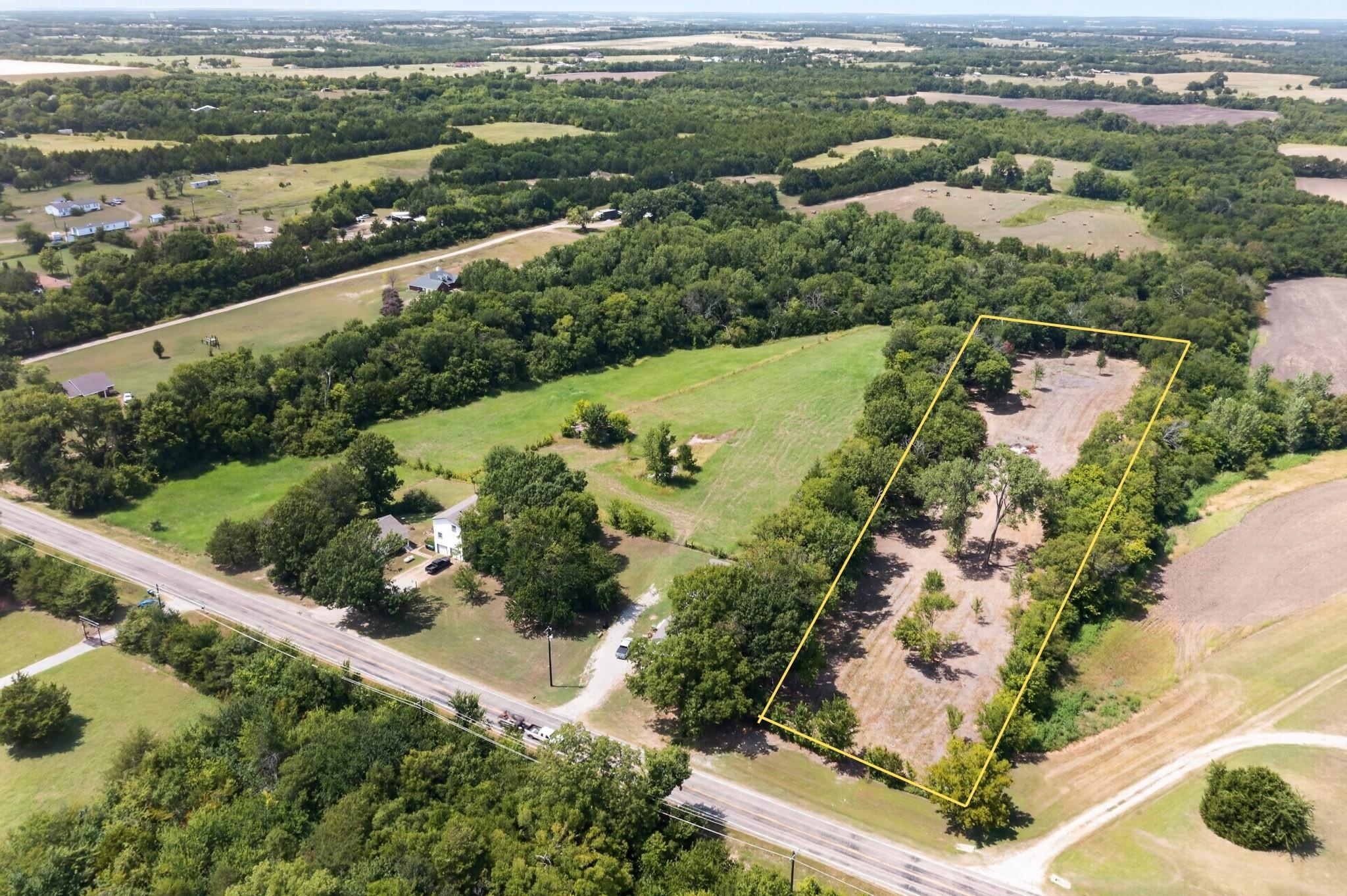 main property photo 8