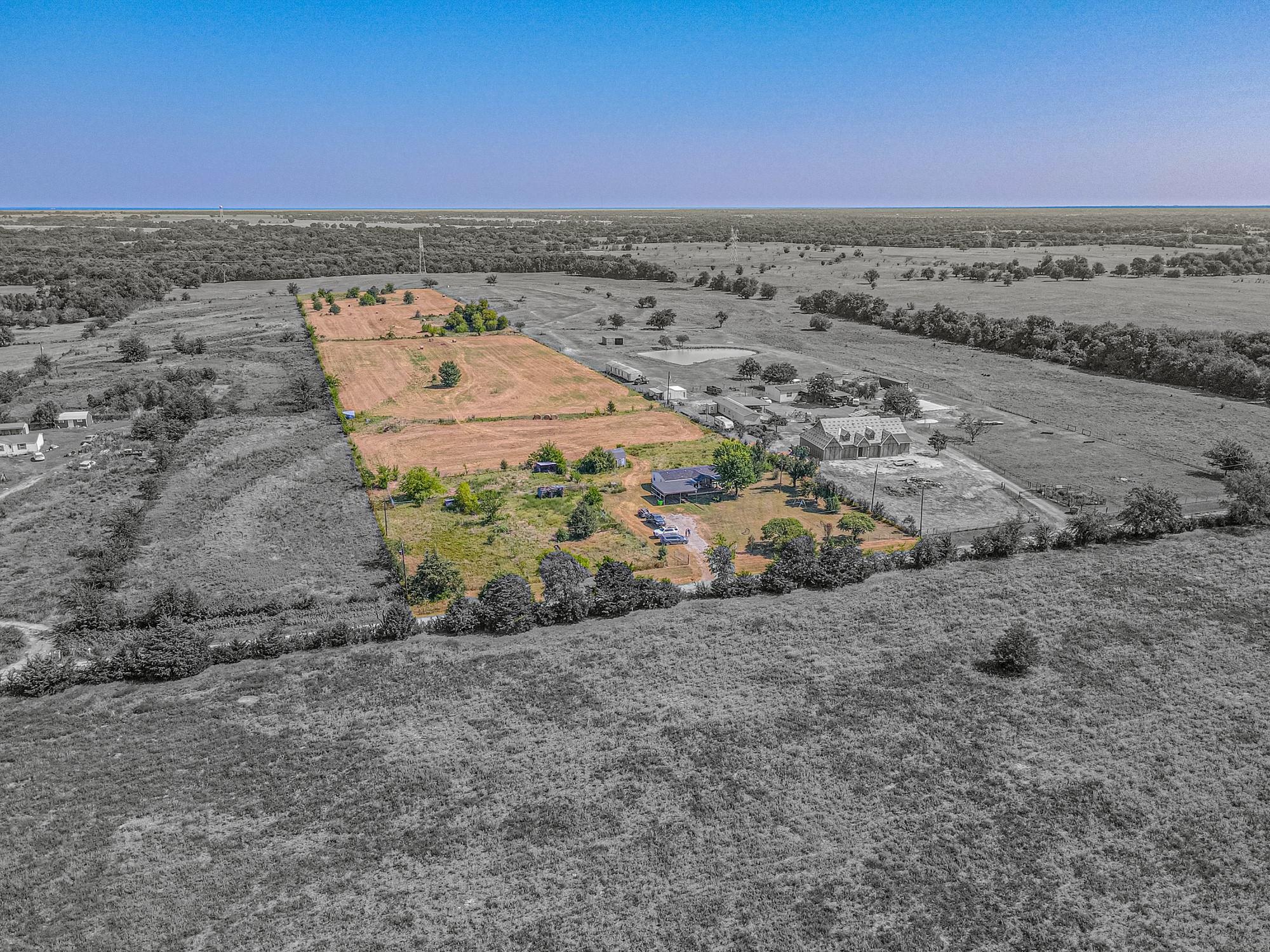 main property photo 23
