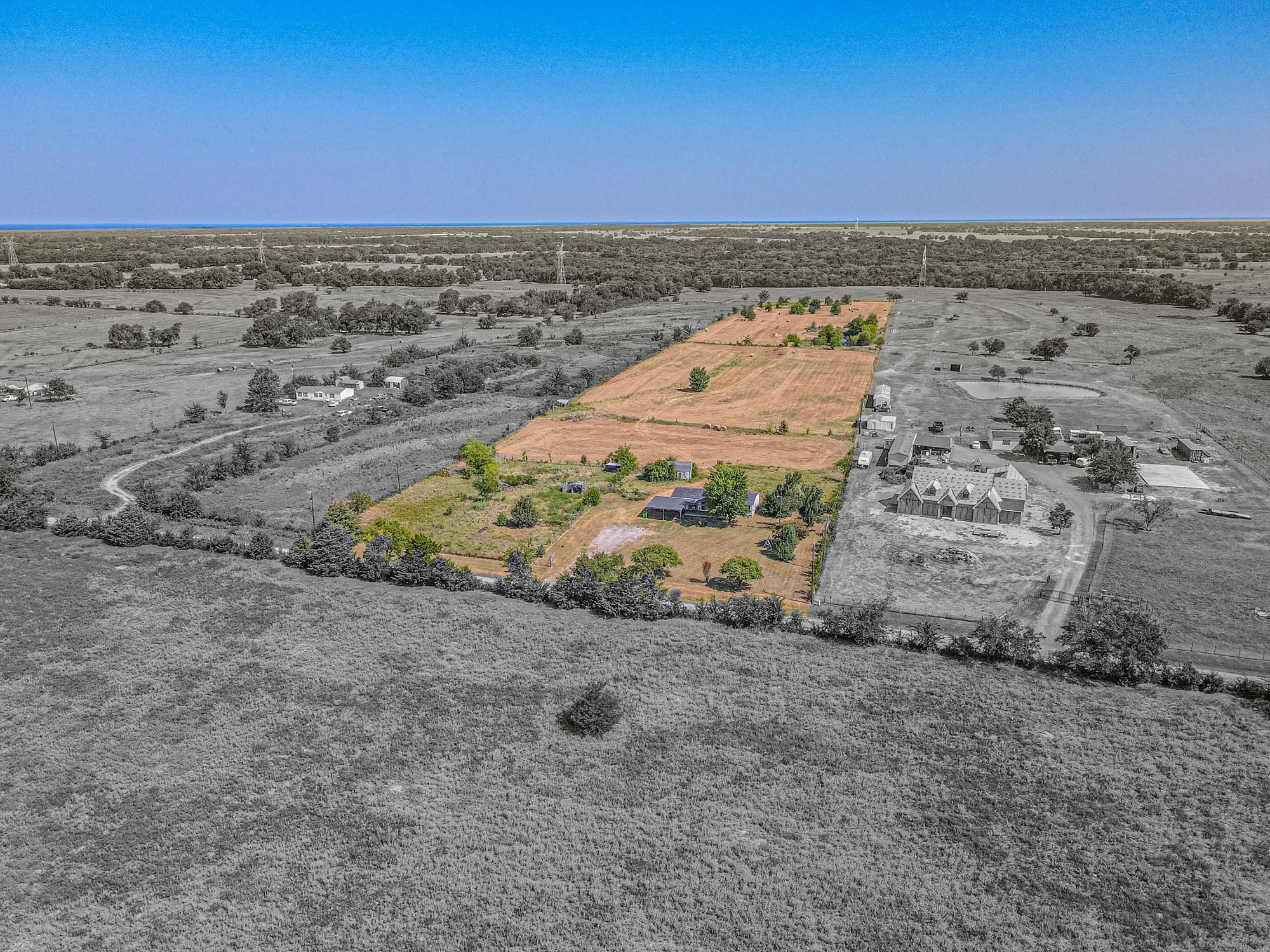 main property photo 24