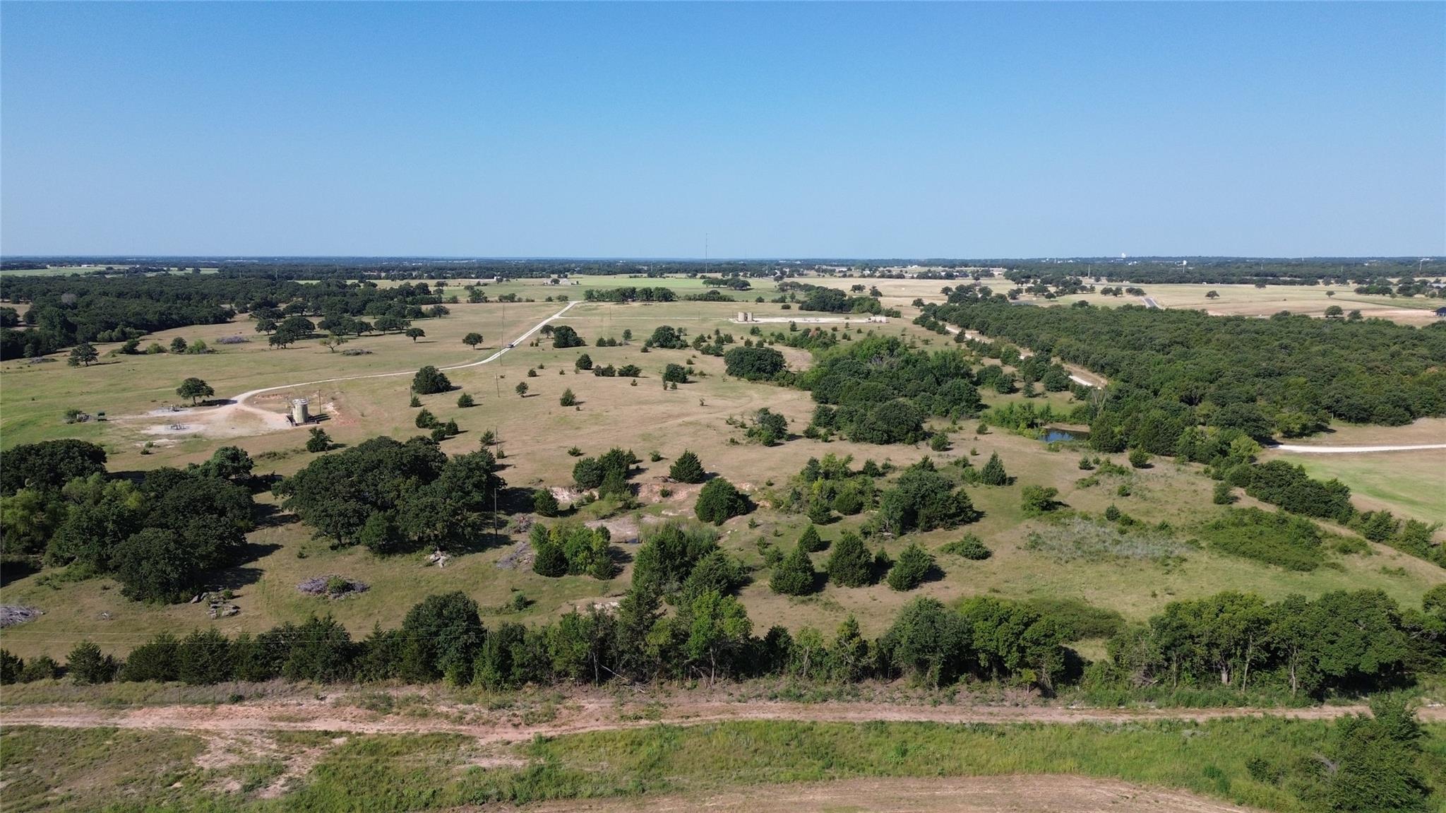 main property photo 13