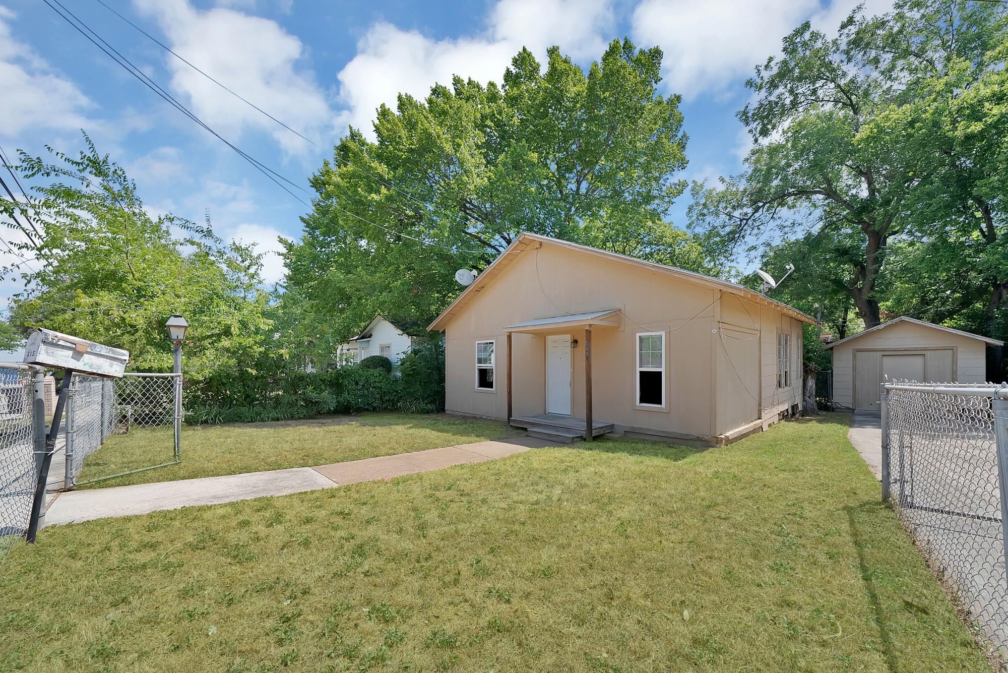 main property photo 22