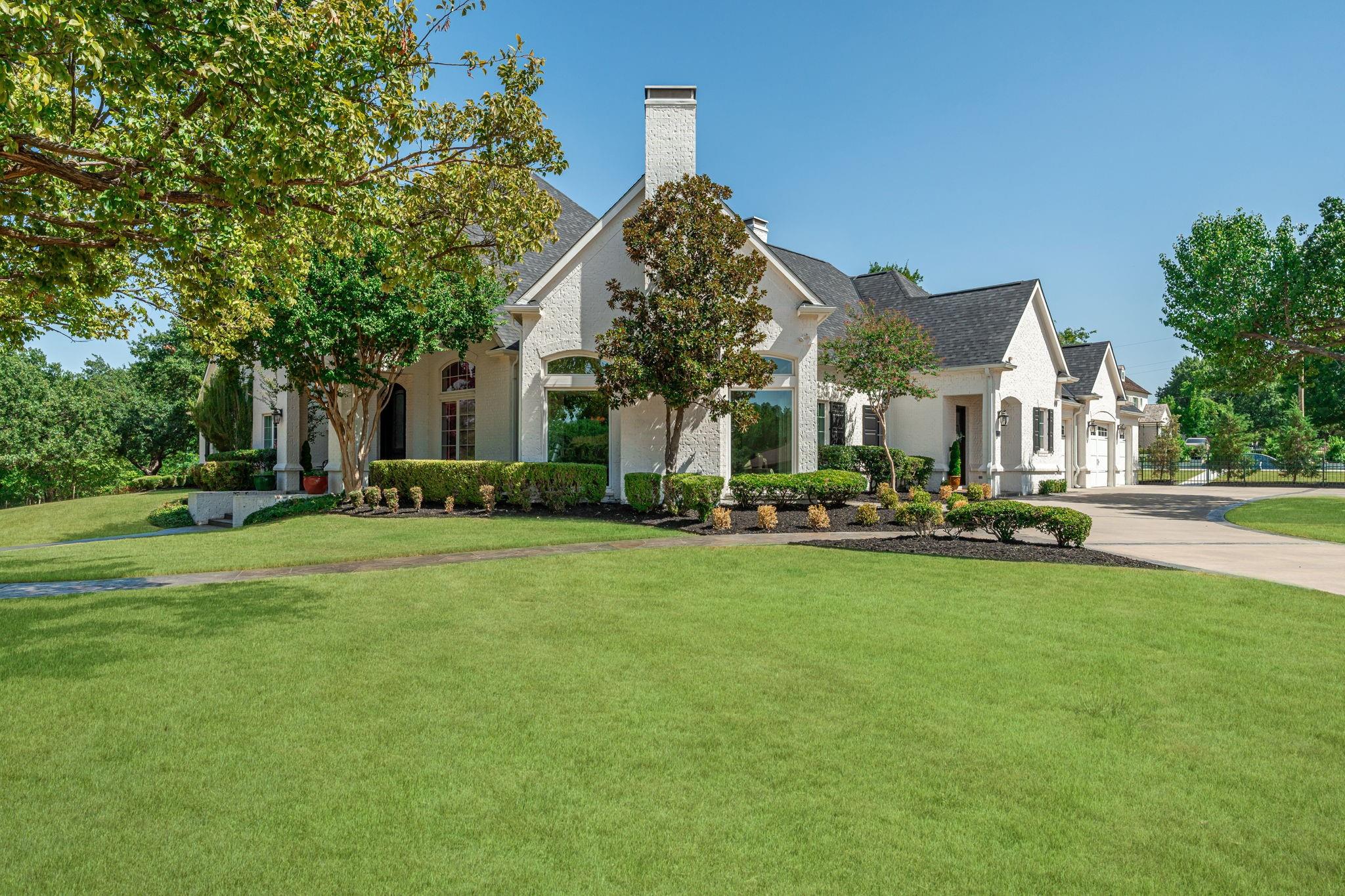 main property photo 3