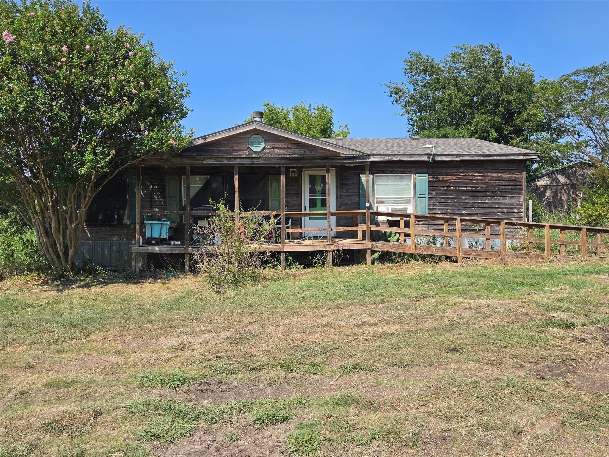 main property photo 13