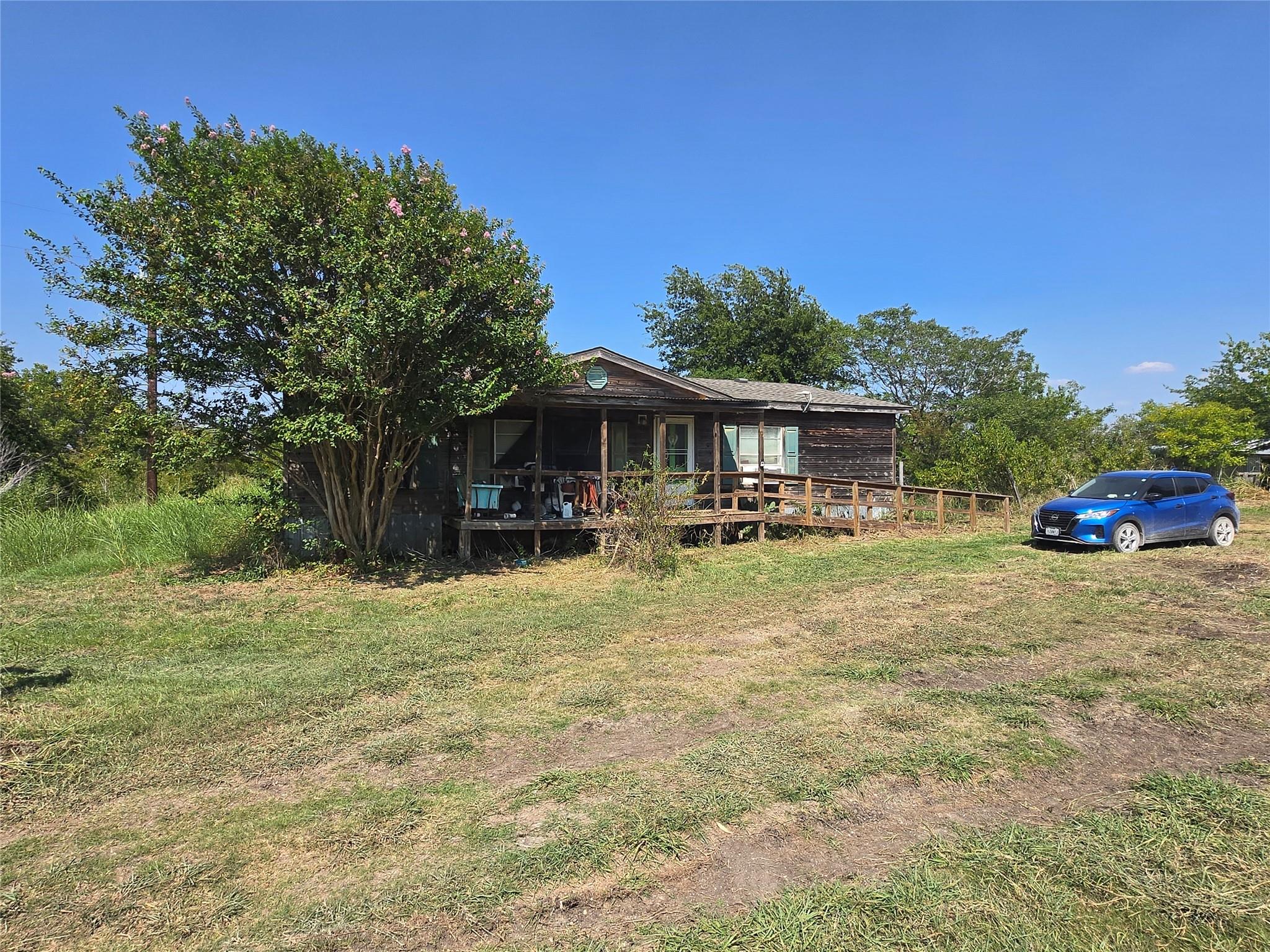main property photo 14