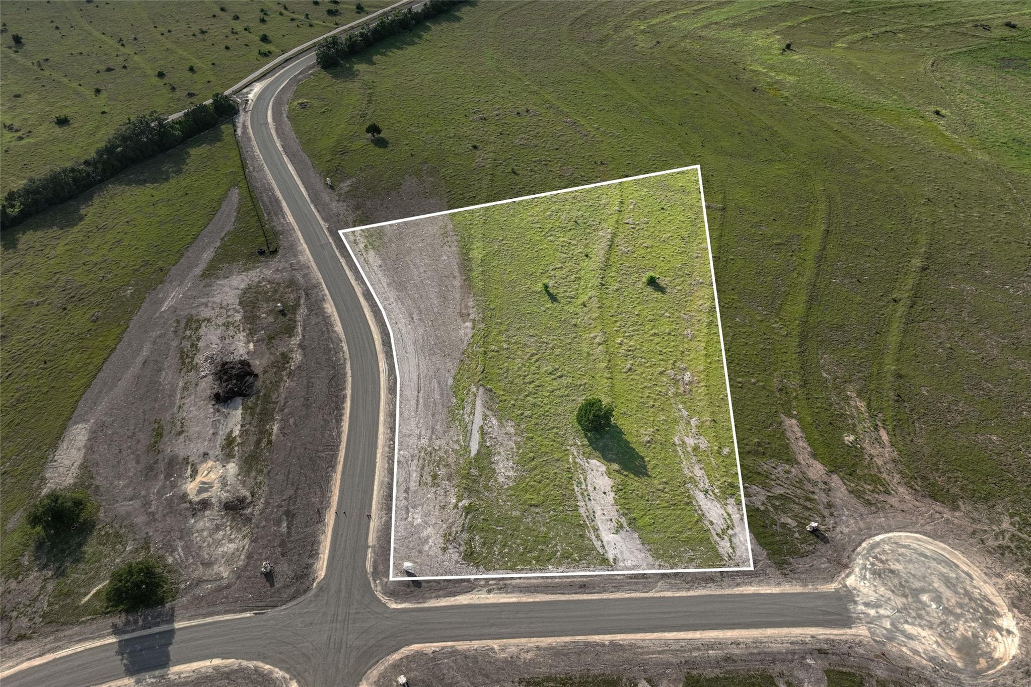 main property photo 0