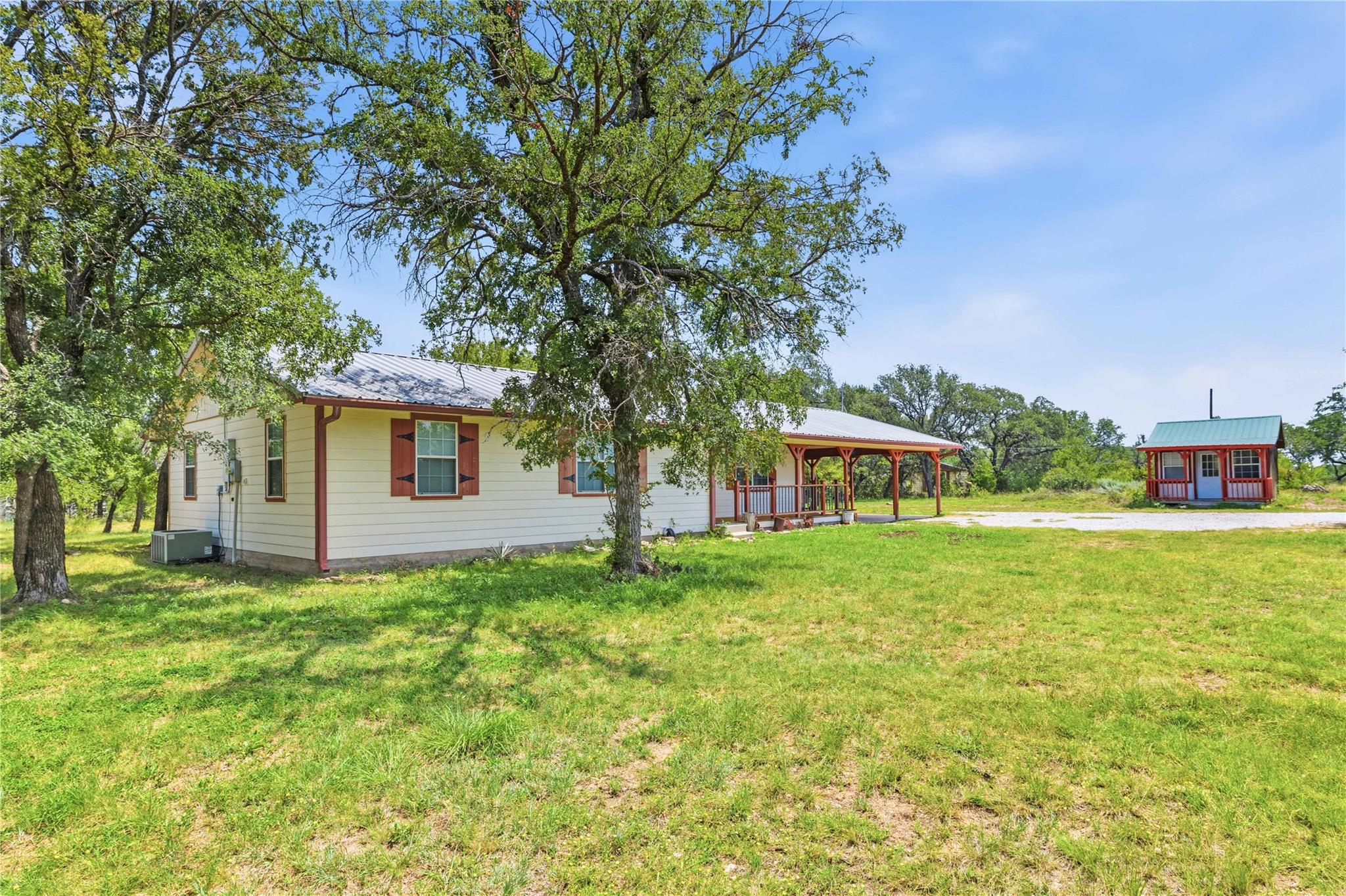 main property photo 39