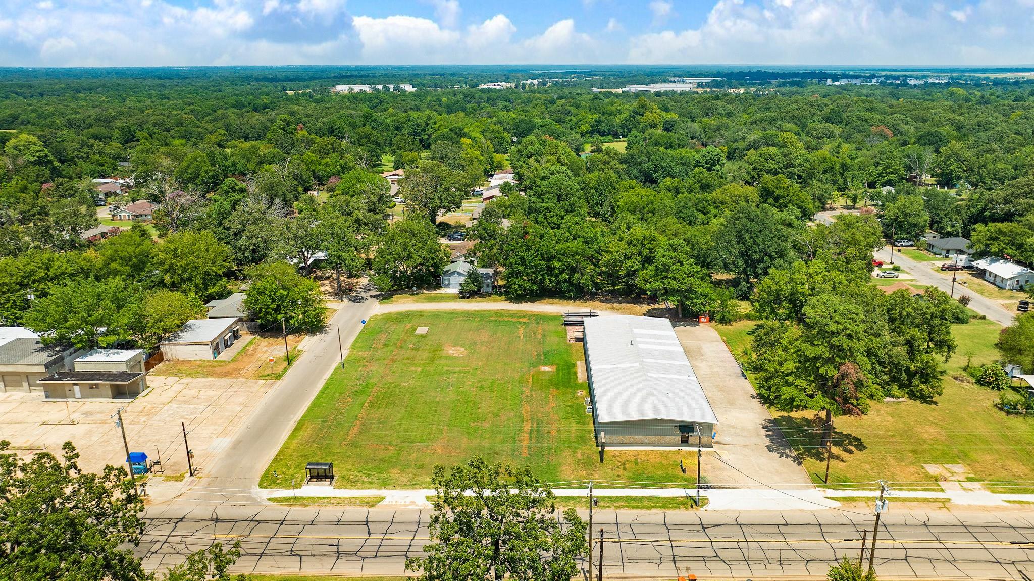 main property photo 21