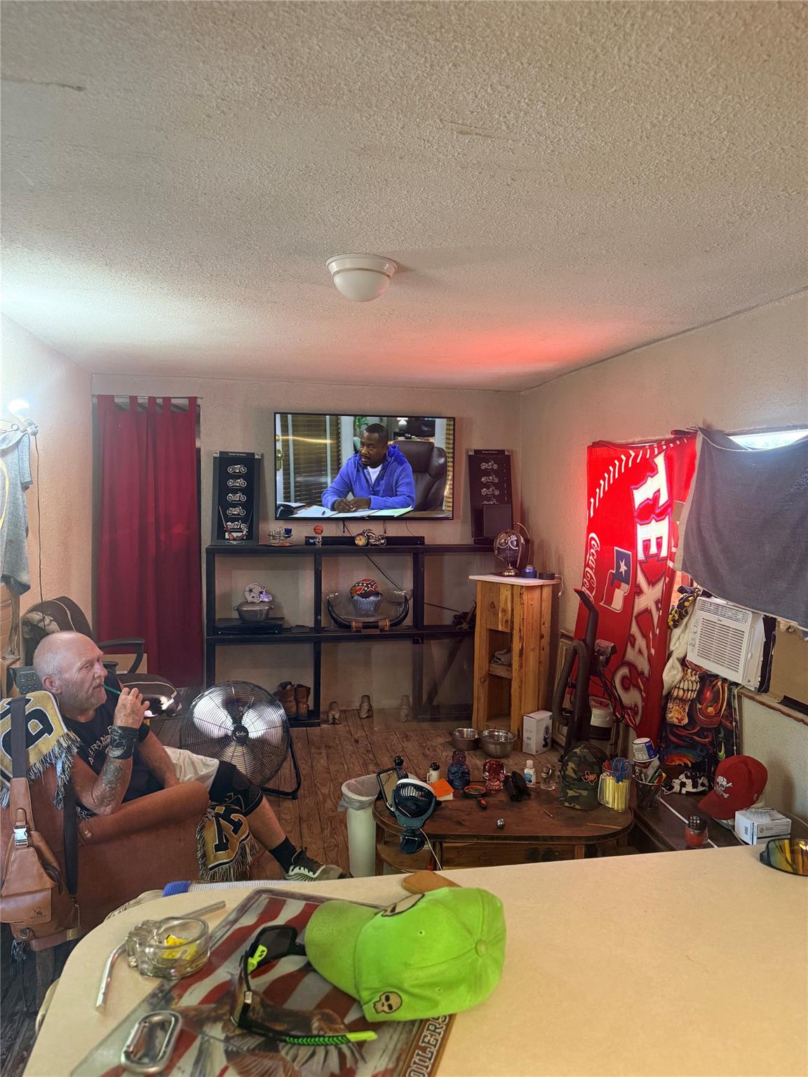 main property photo 4