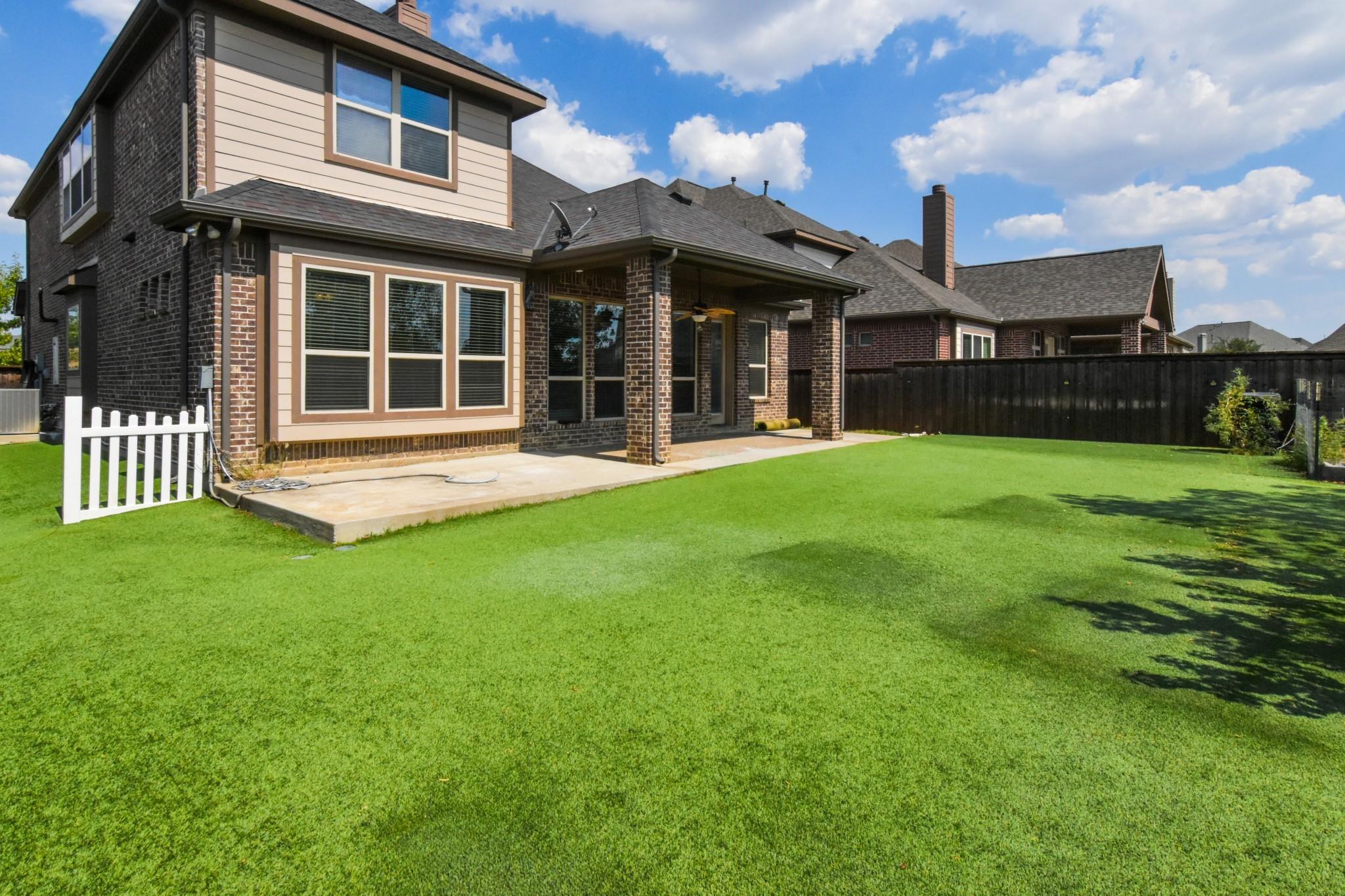 main property photo 29