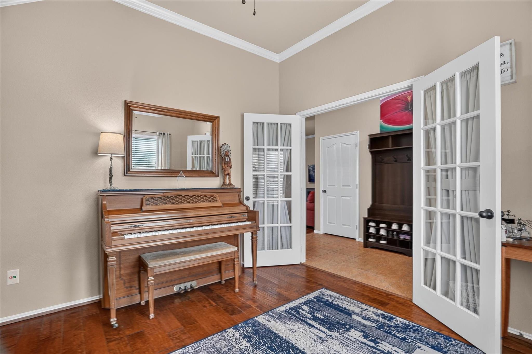main property photo 5