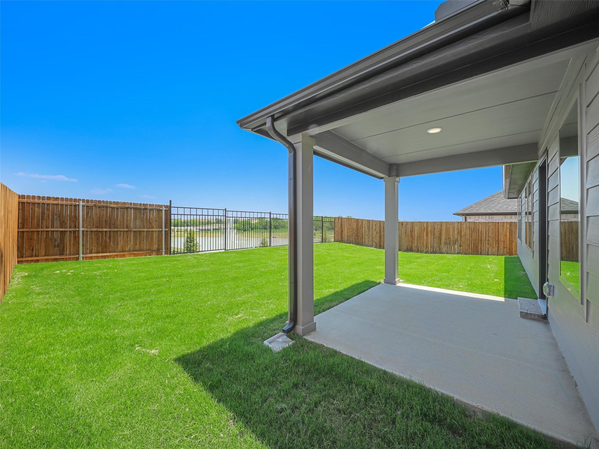 main property photo 26