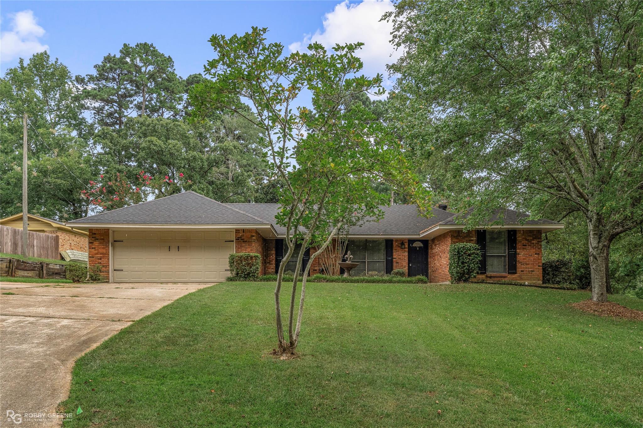 main property photo 0