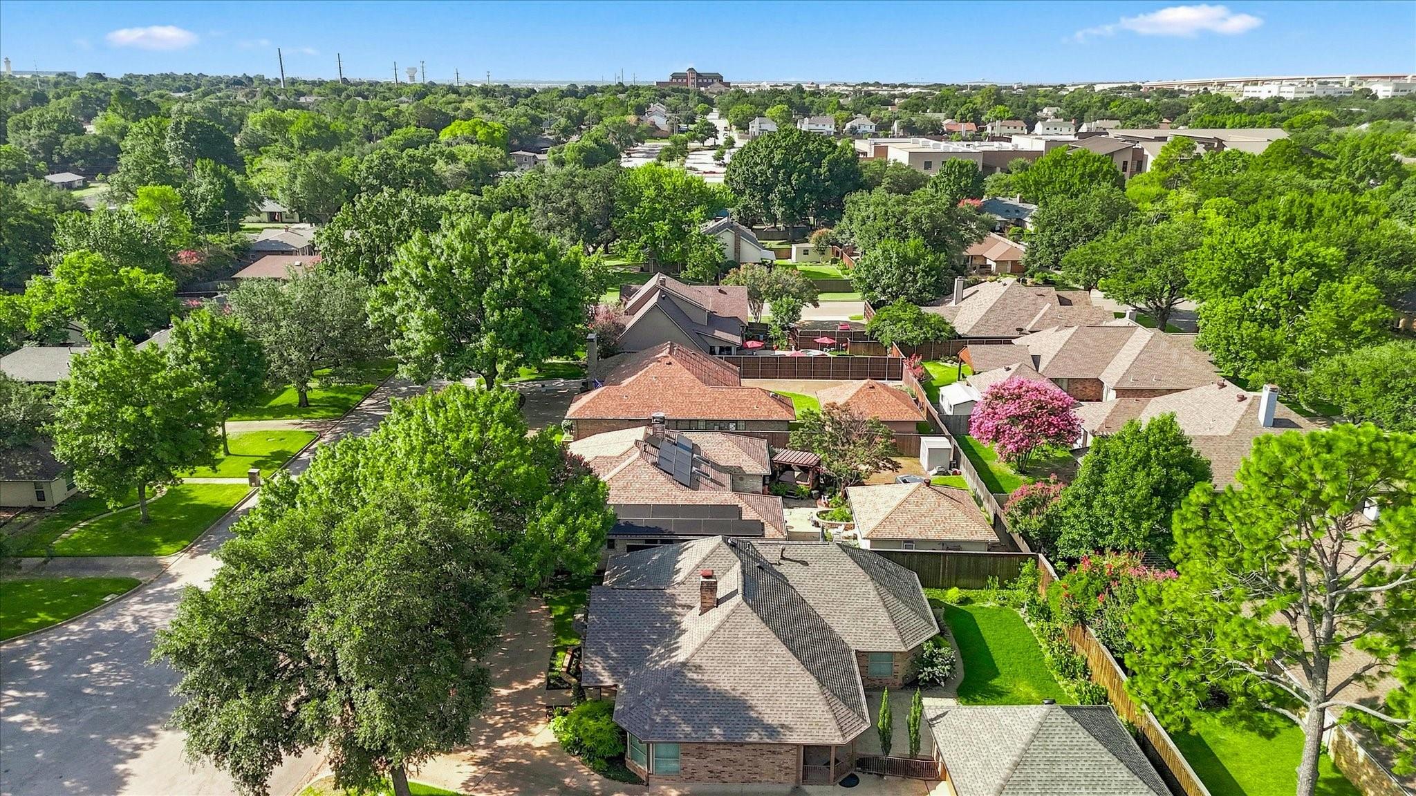 main property photo 34