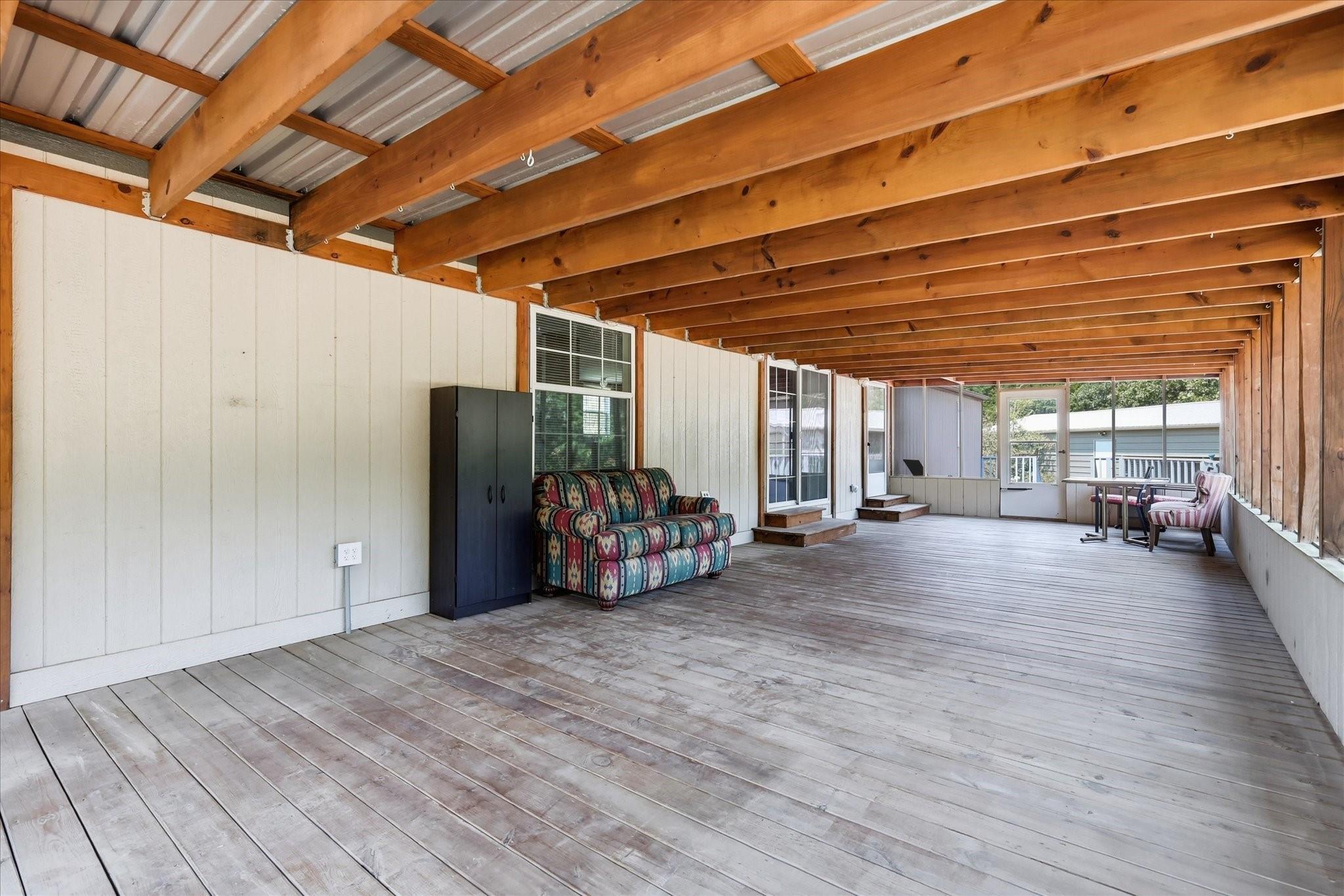 main property photo 29